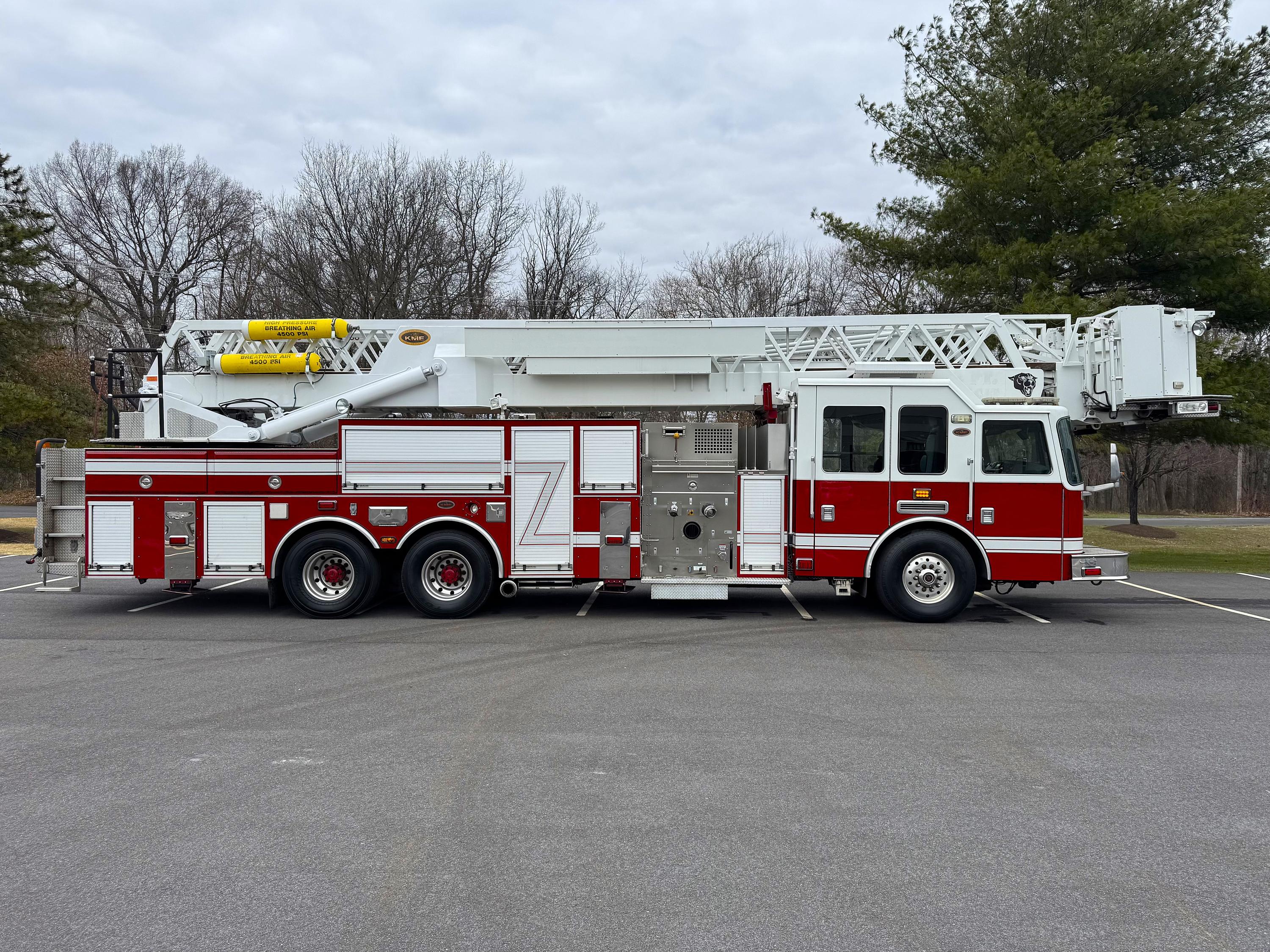 2007 KME AerialCat 102' Platform - image 6