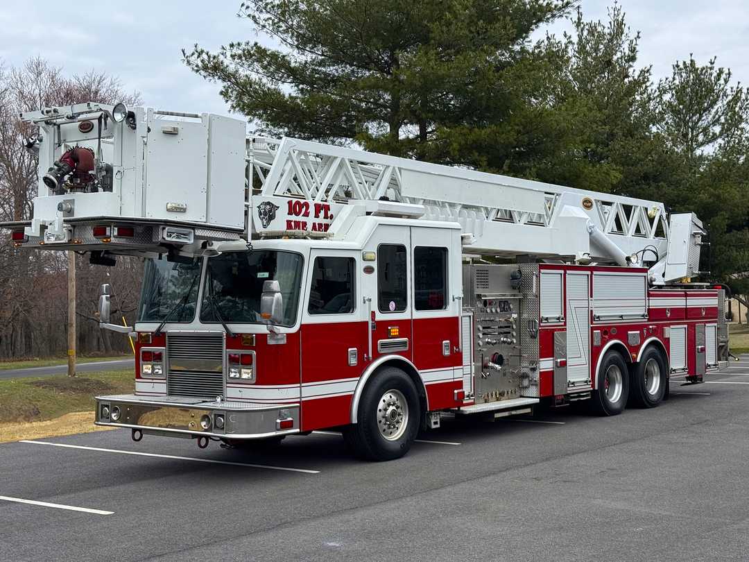 2007 KME AerialCat 102' Platform