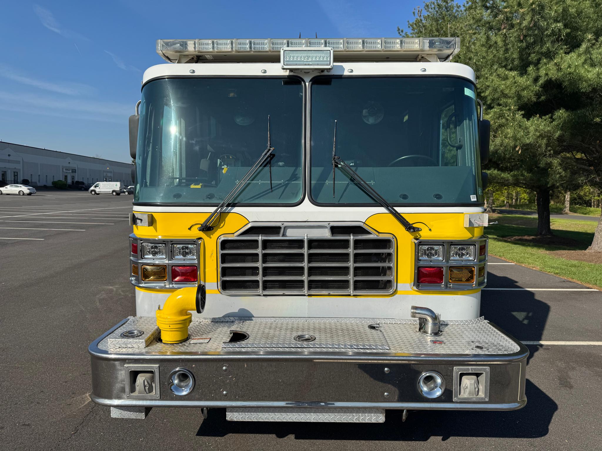 2009 Ferrara Inferno Pumper - image 3