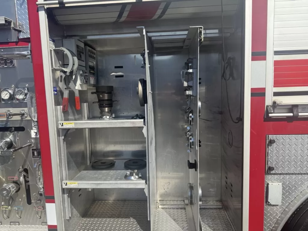 2010 E-One Custom Pumper - image 16