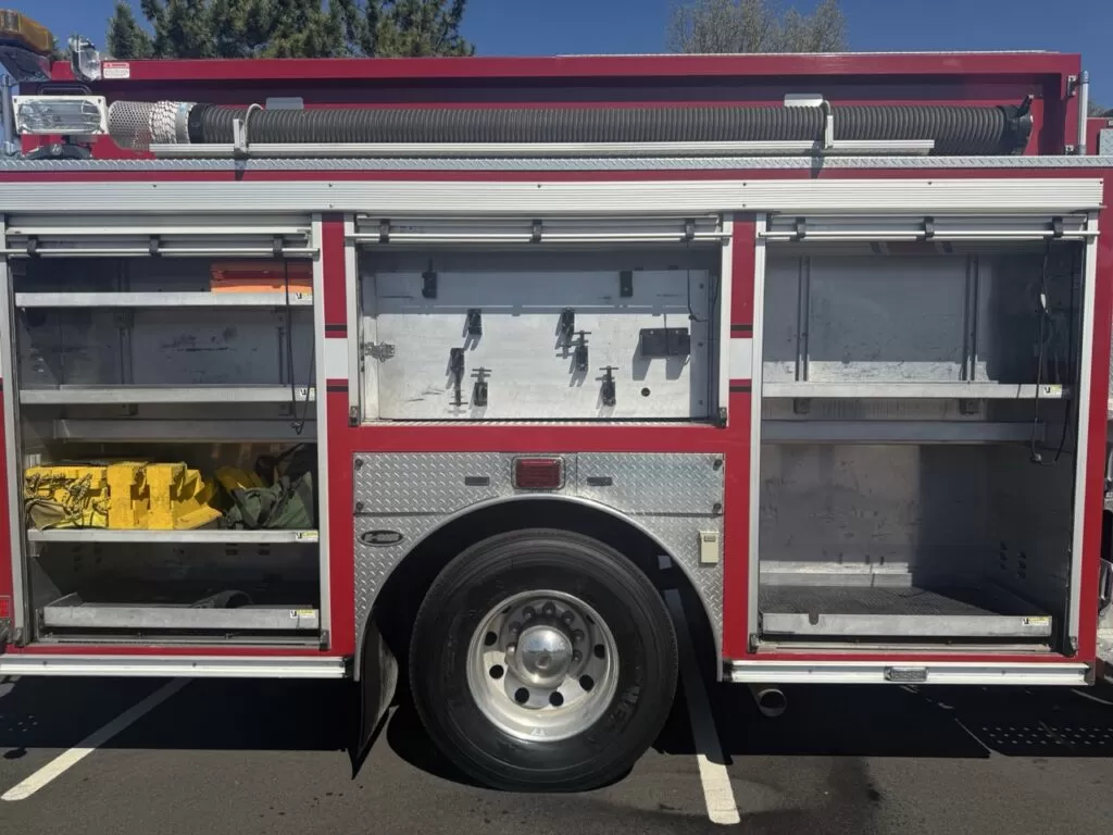 2010 E-One Custom Pumper - image 15
