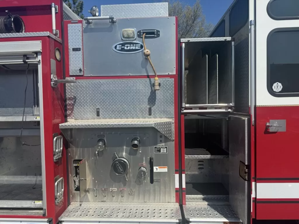 2010 E-One Custom Pumper - image 19