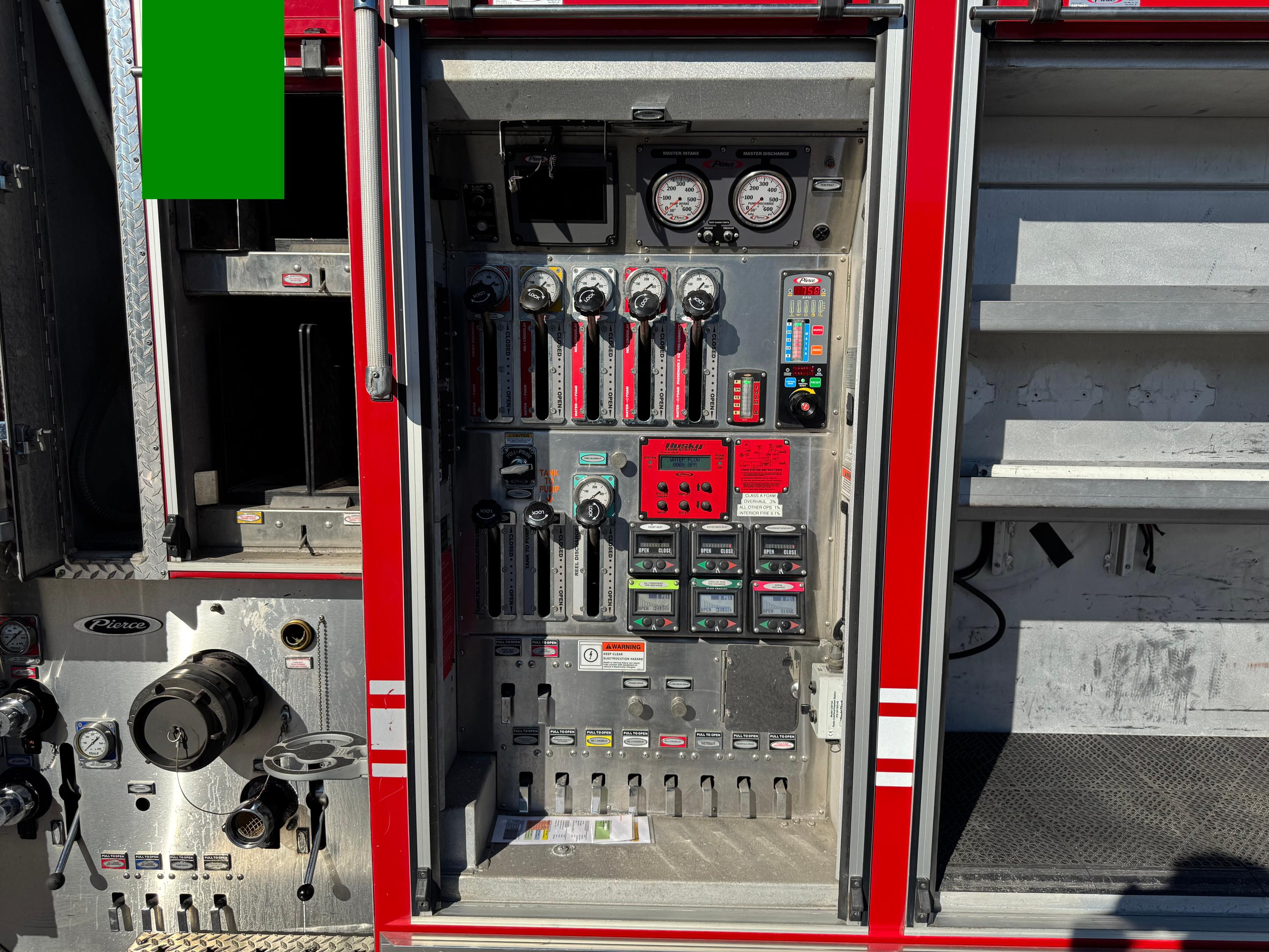 2011 Pierce Velocity 75' Aerial - image 31