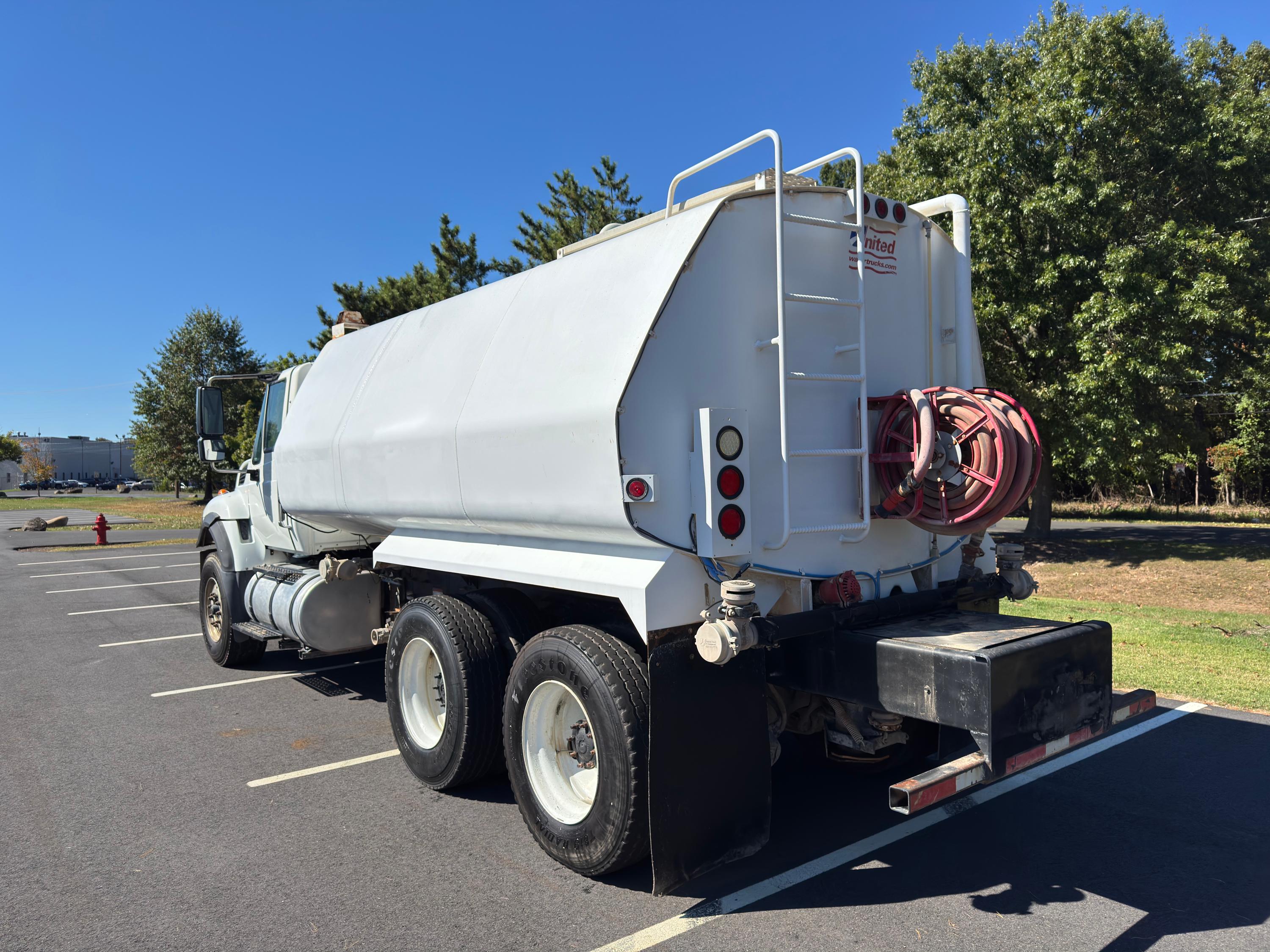 2016 International 7400 SBA Tanker - image 6
