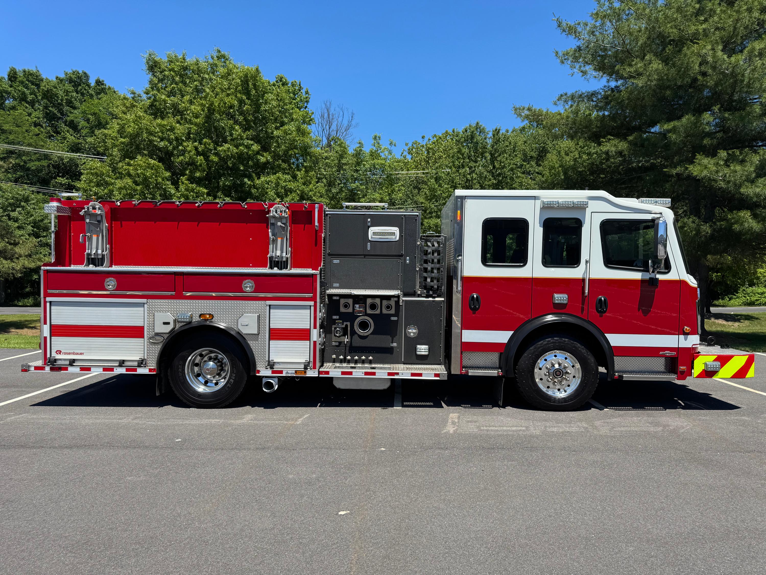 2017 Rosenbauer Commander Pumper - image 5