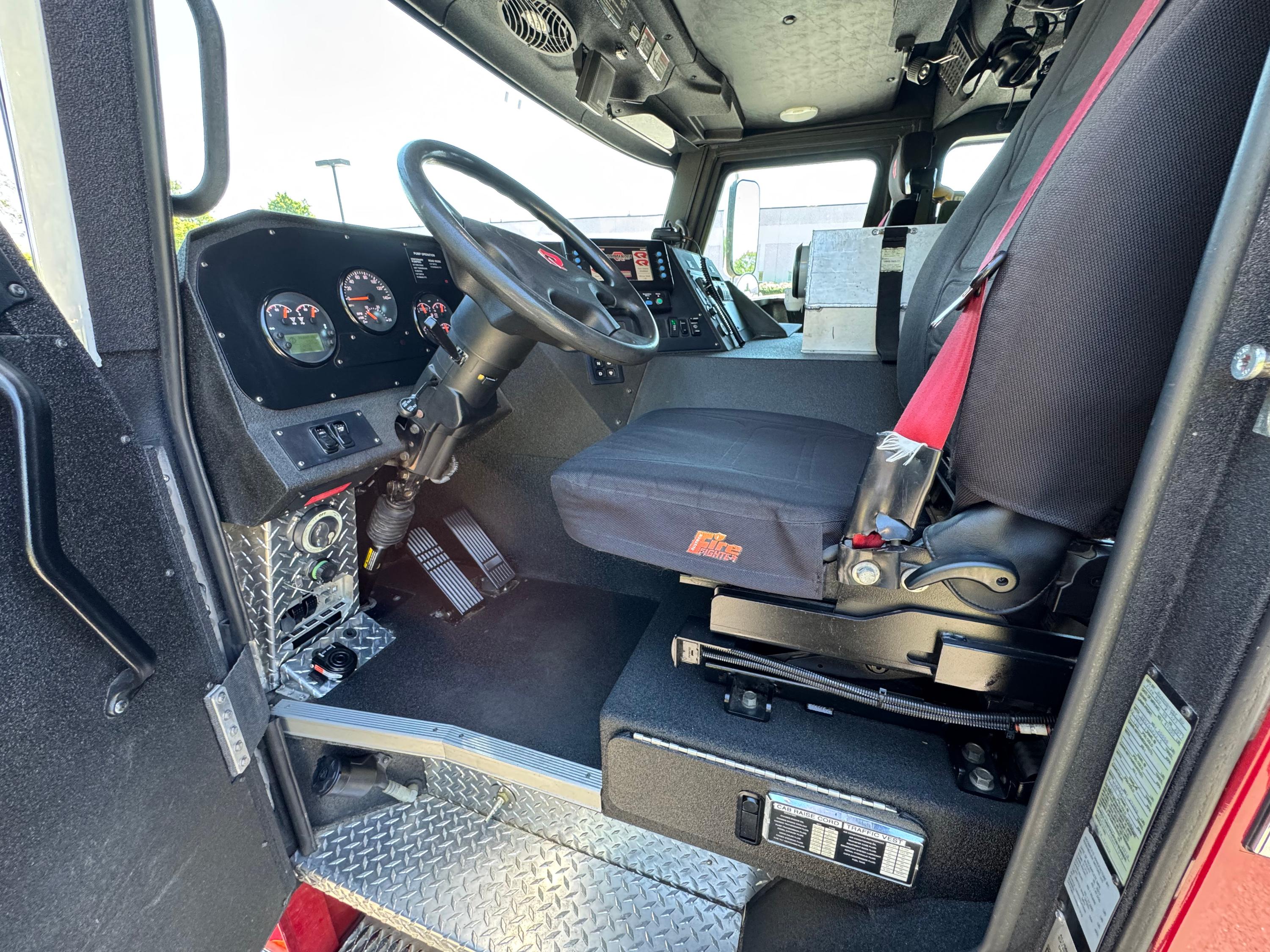 2017 Rosenbauer Commander Pumper - image 10