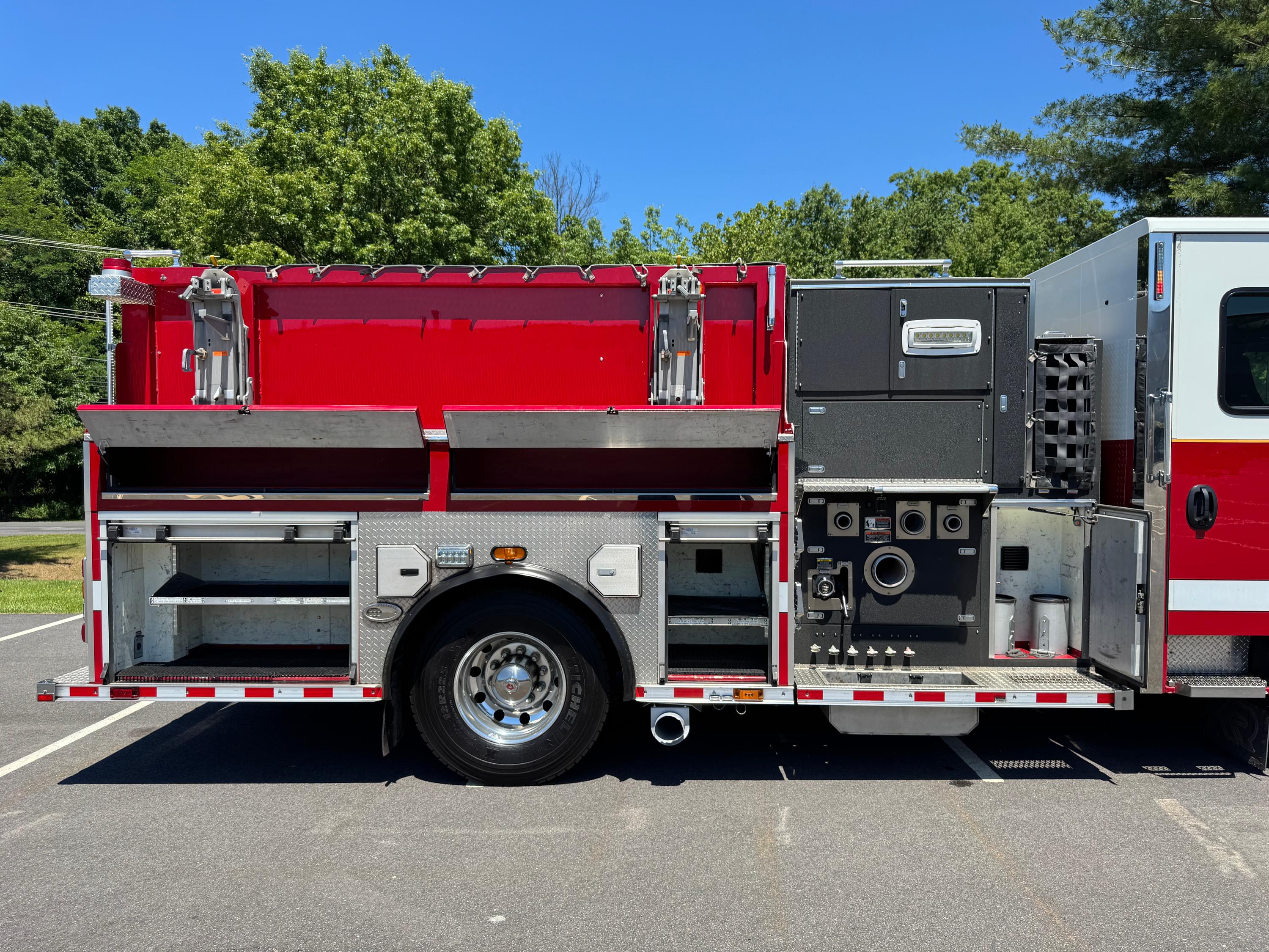 2017 Rosenbauer Commander Pumper - image 19