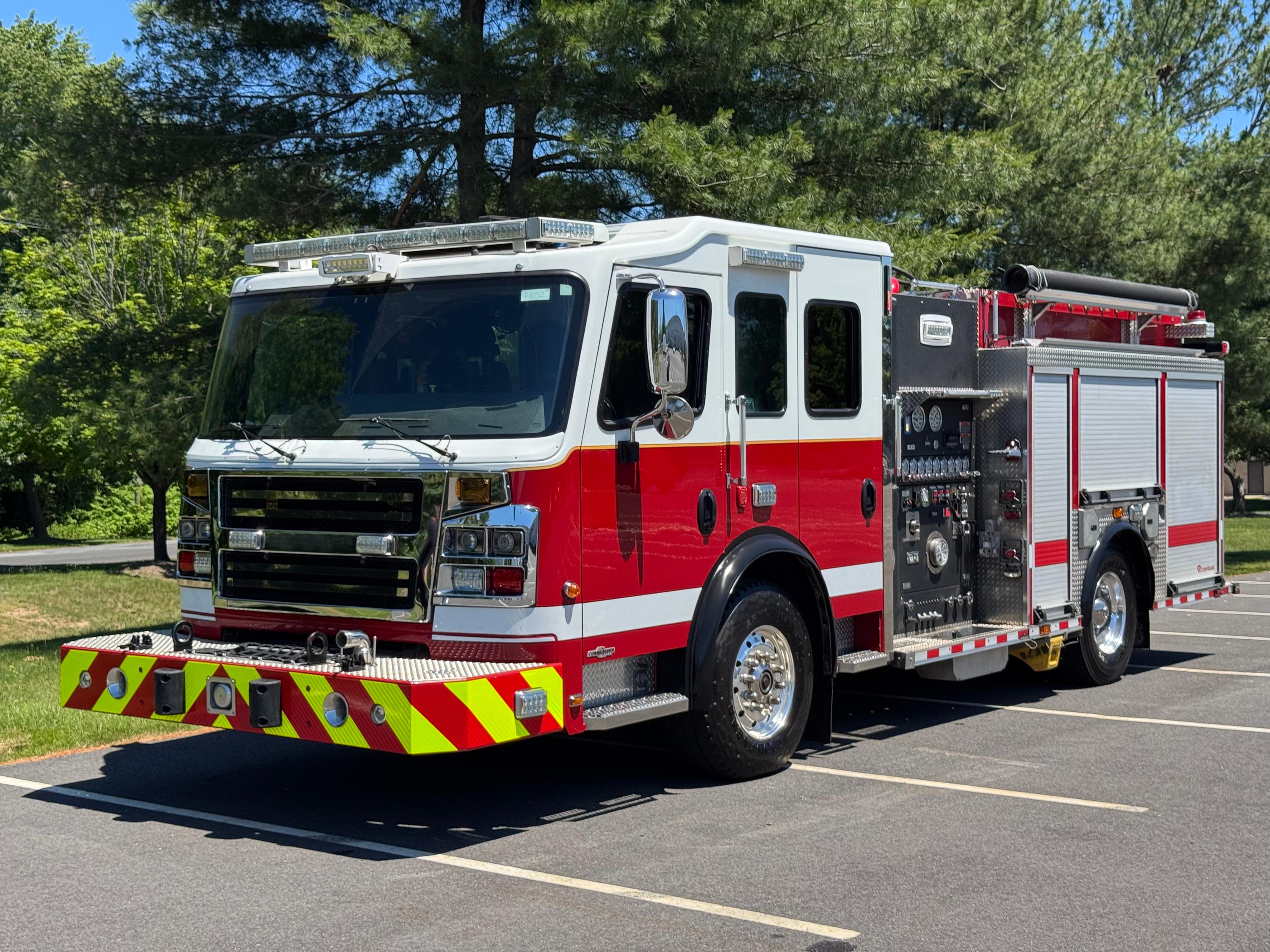 2017 Rosenbauer Commander Pumper - image 1