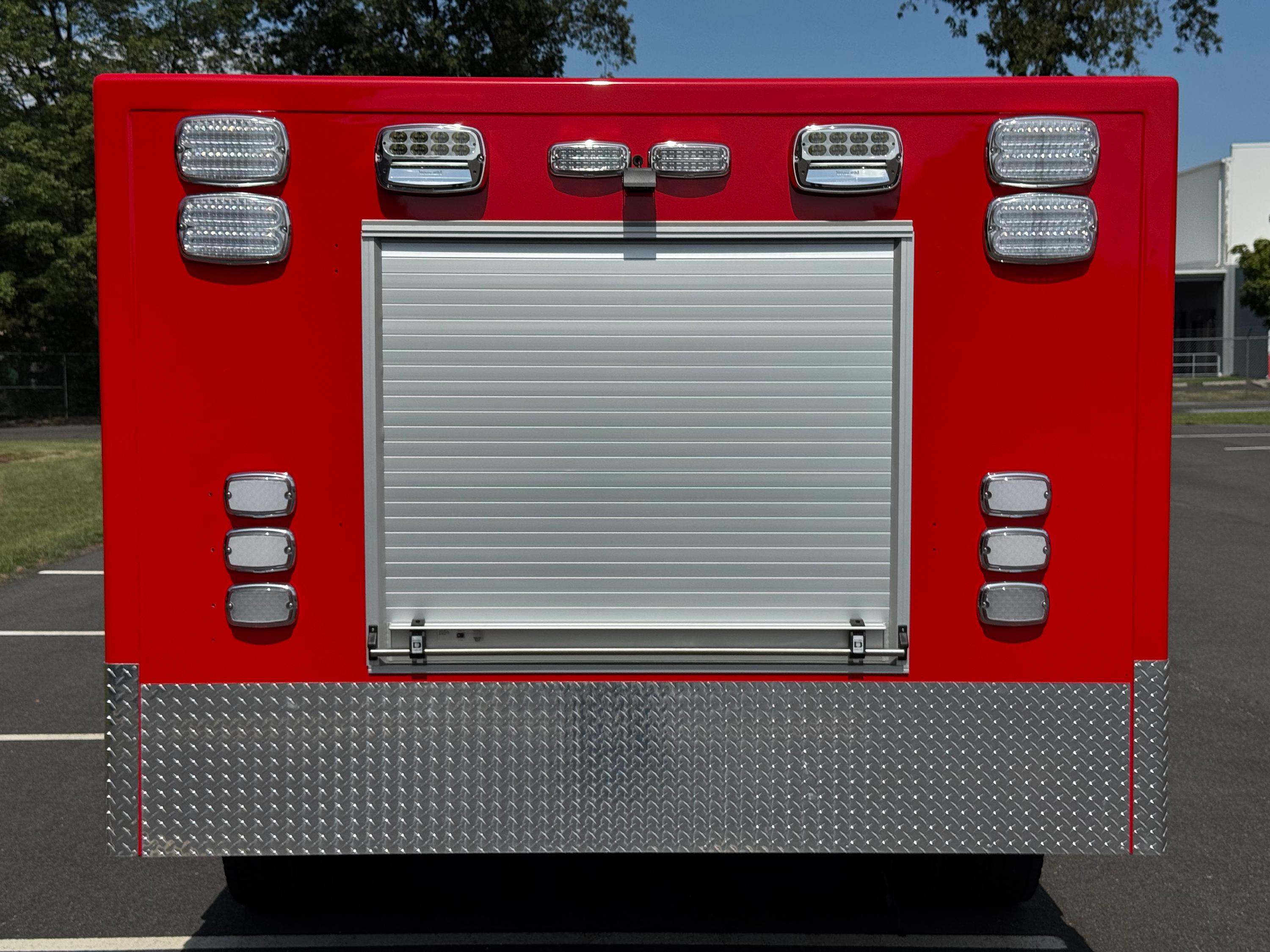 2025 Ford F-550 4x4 Light Rescue - image 8