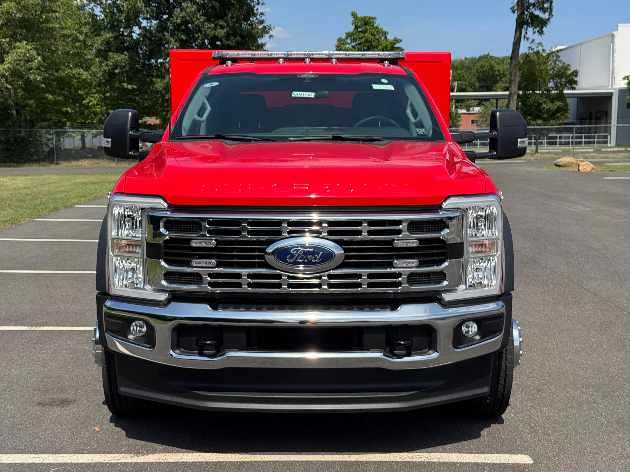 2025 Ford F-550 4x4 Light Rescue - image 3
