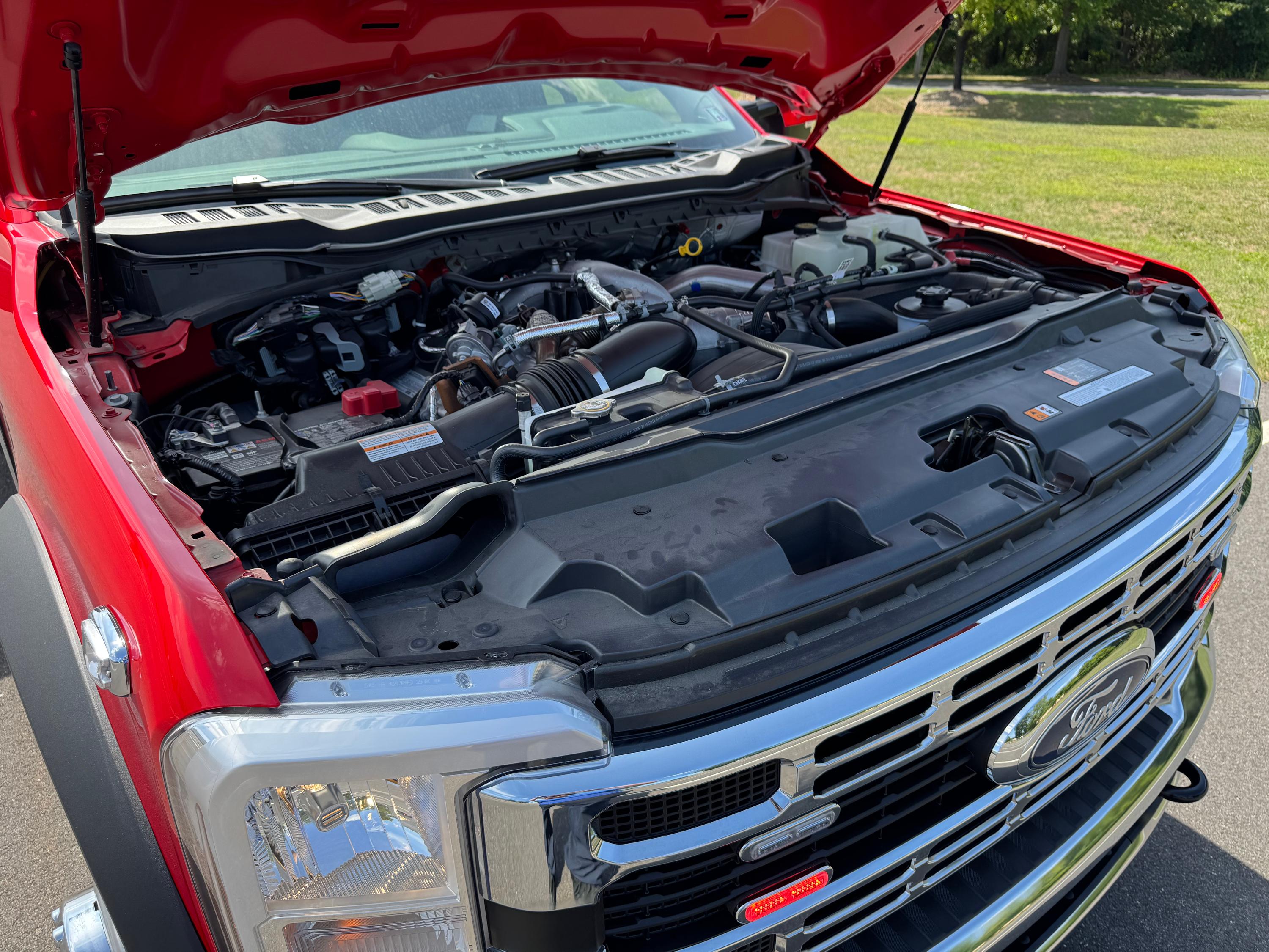2025 Ford F-550 4x4 Light Rescue - image 18