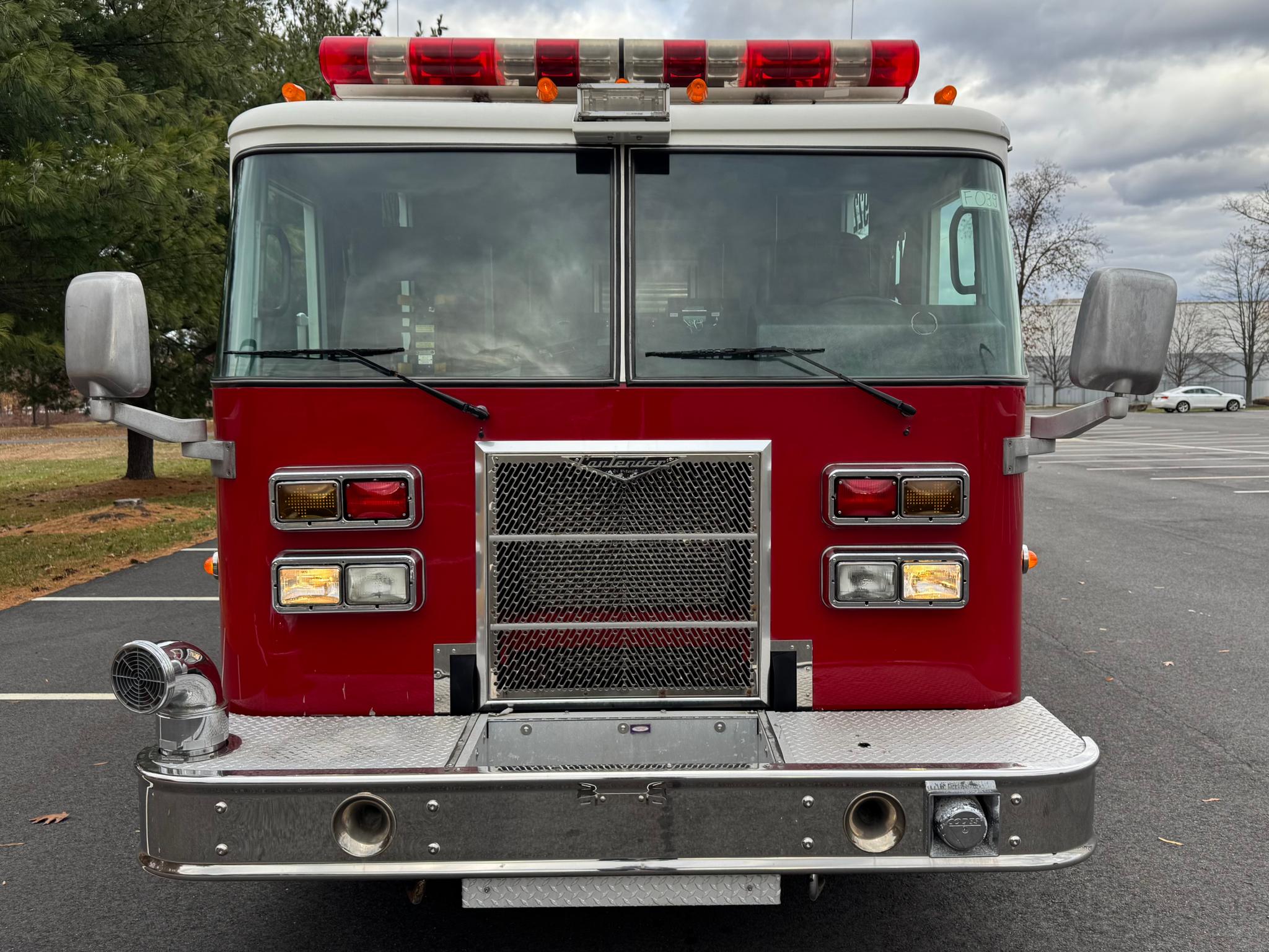 2008 Pierce Contender Pumper - image 2