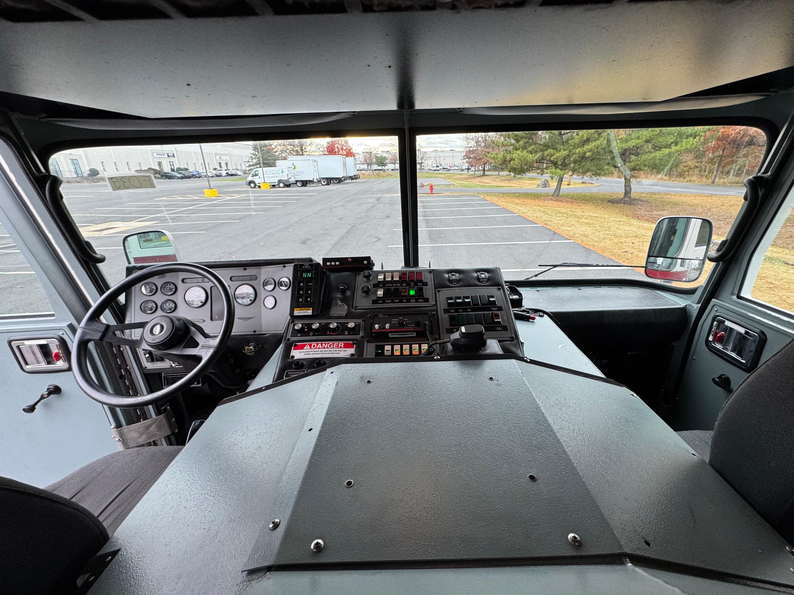 2008 Pierce Contender Pumper - image 11