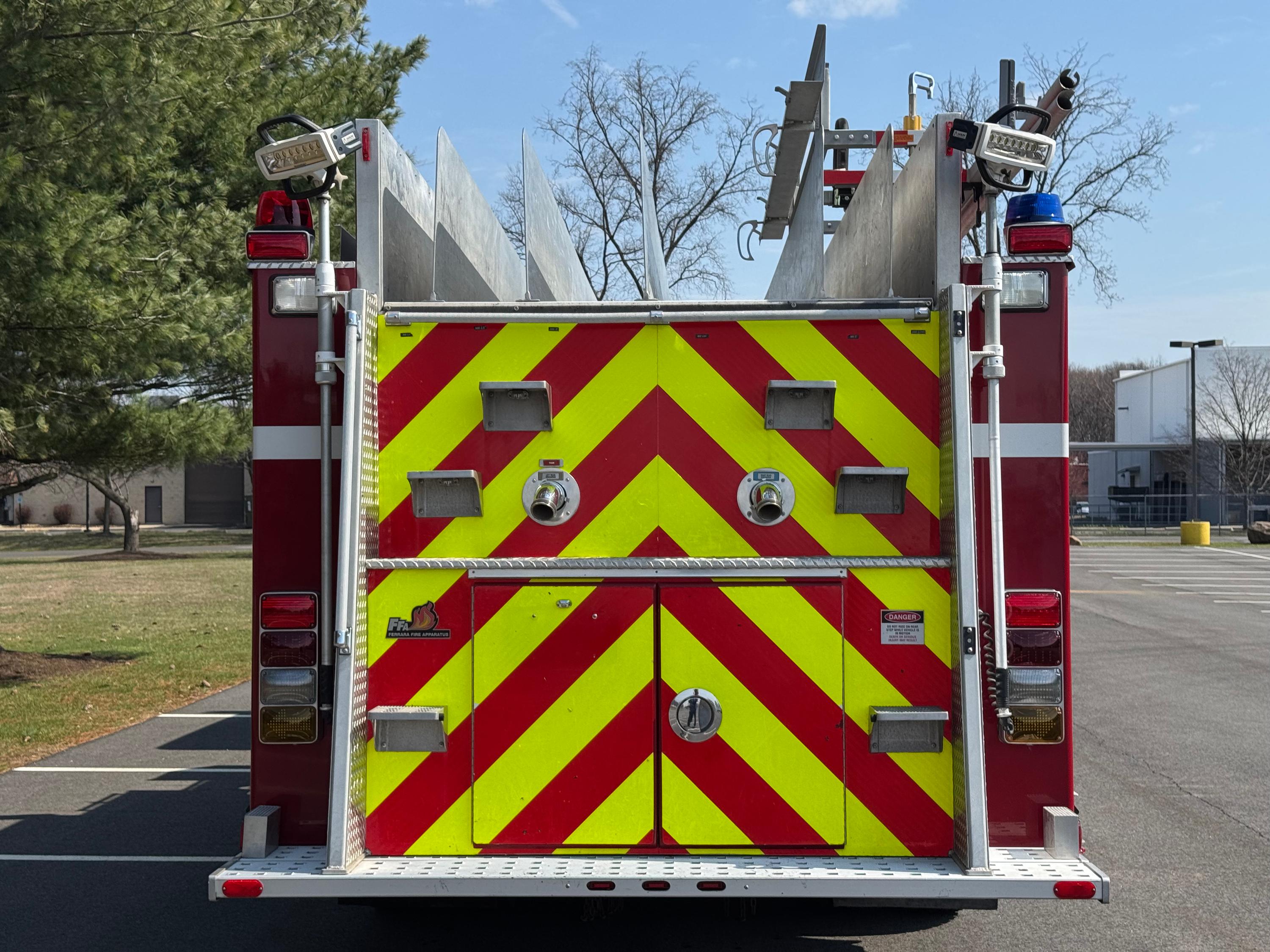 2012 Ferrara Freightliner 4x4 Pumper - image 8