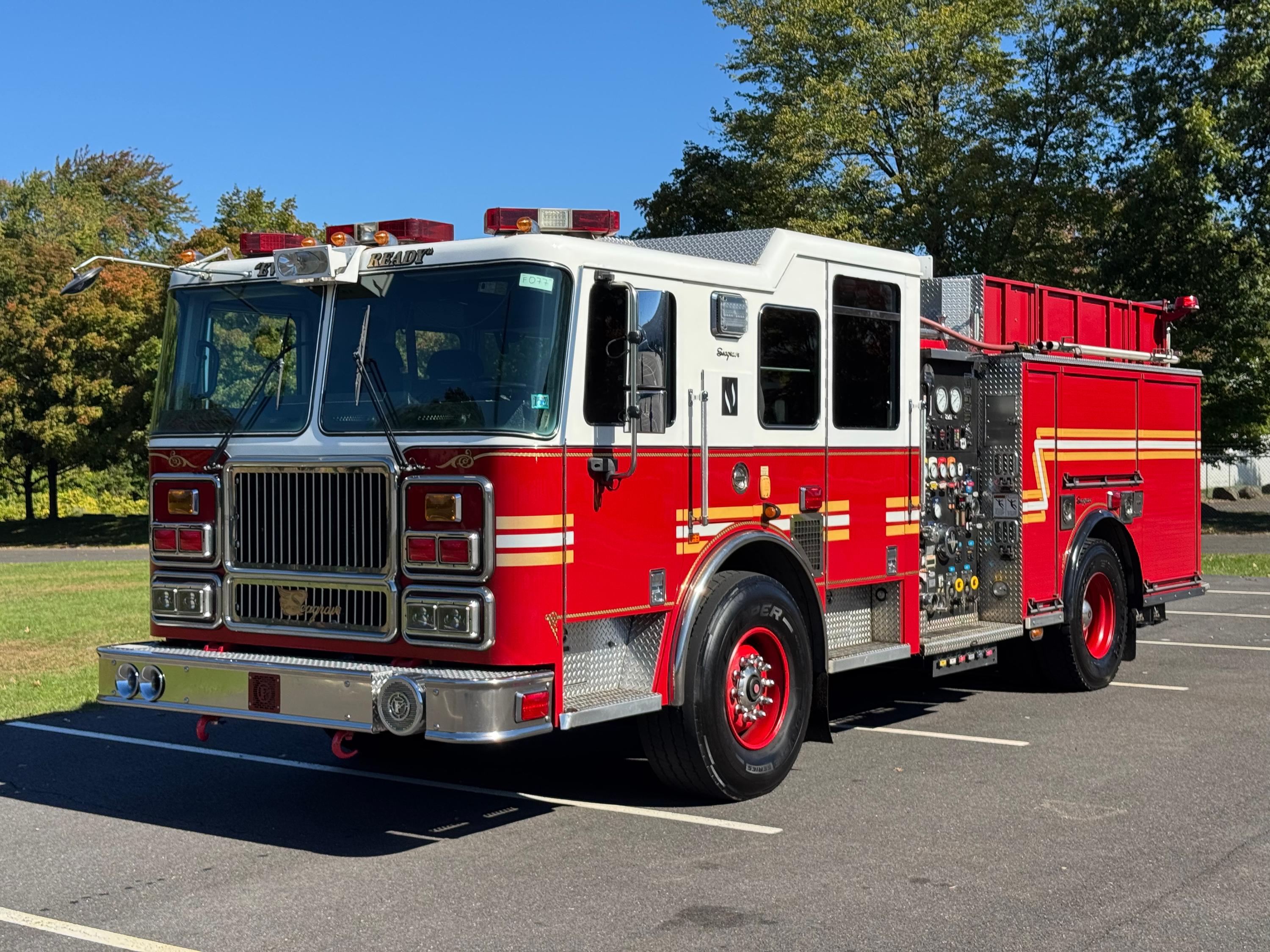 2007 Seagrave Pumper - image 1