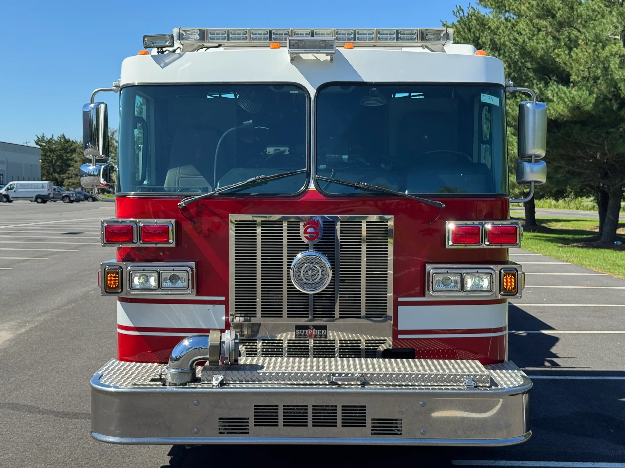 2011 Sutphen SL75 75' Aerial - image 3