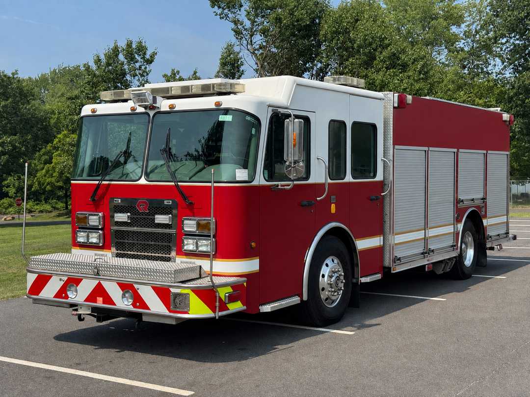 2008 Rosenbauer Spartan 4x4 Pumper