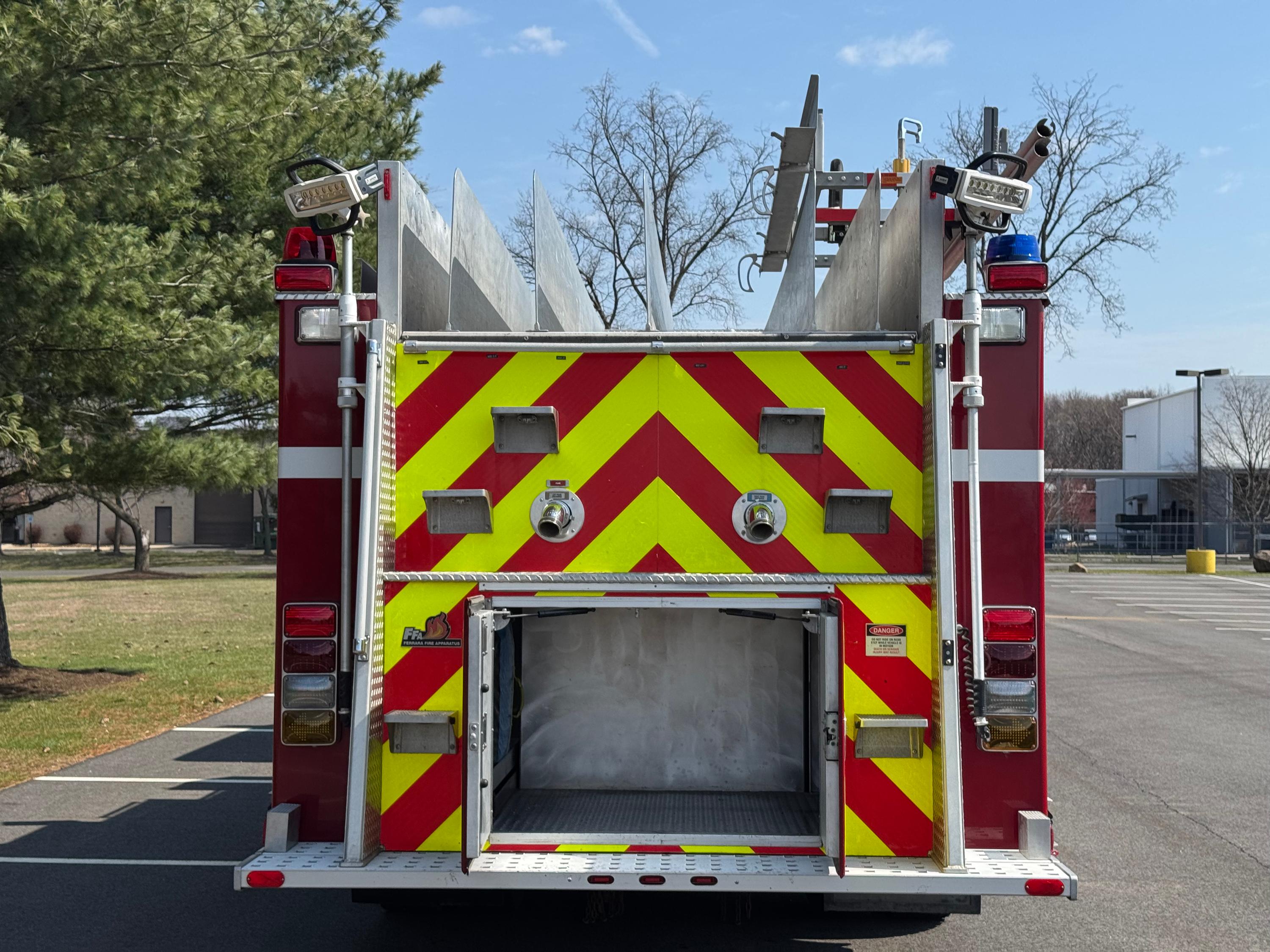 2012 Ferrara Freightliner 4x4 Pumper - image 9
