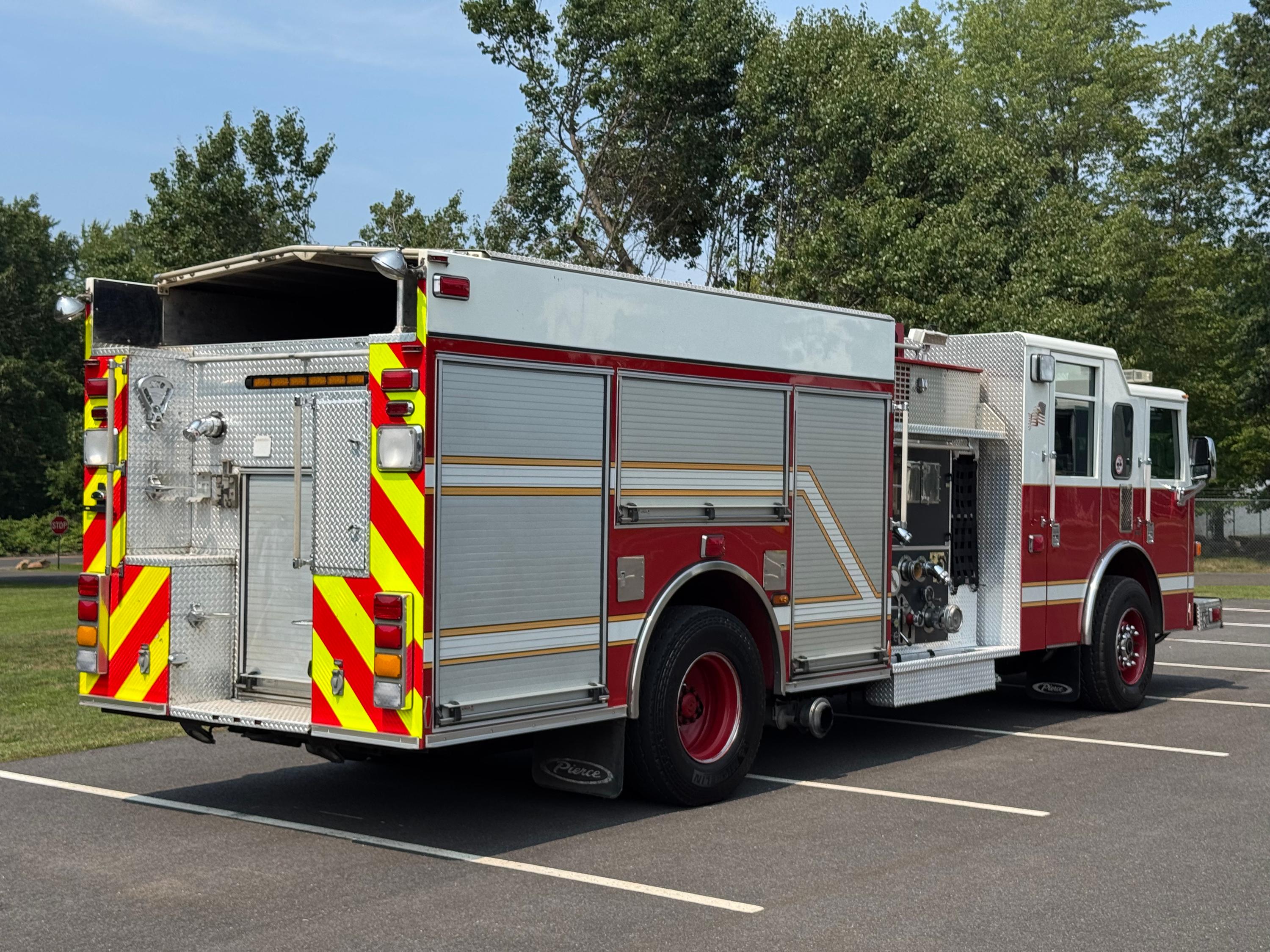 2007 Pierce Dash Pumper - image 9