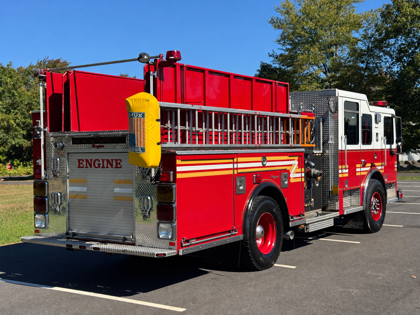2007 Seagrave Pumper - image 9