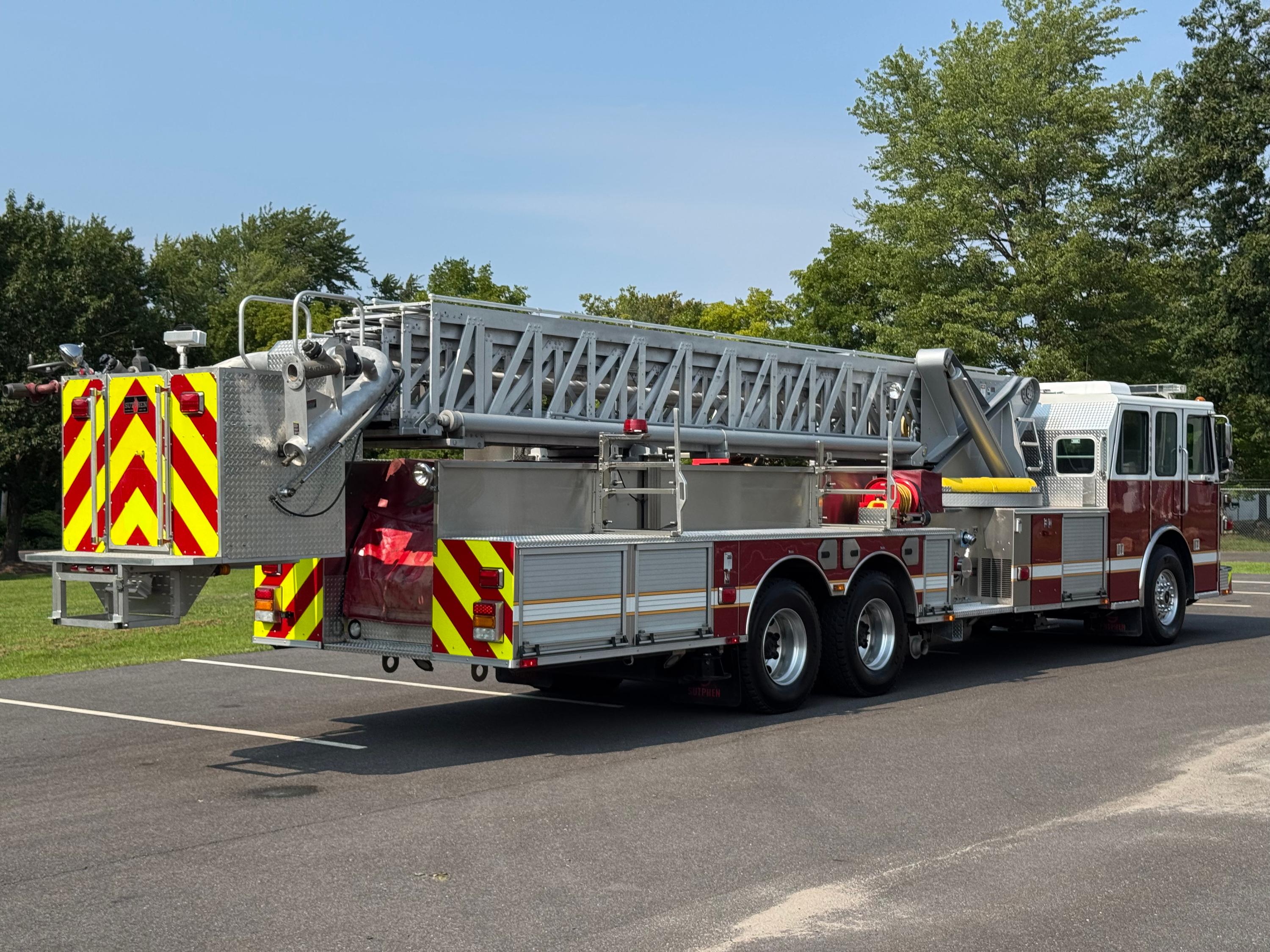 2013 Sutphen SP-90 85' Aerial - image 11