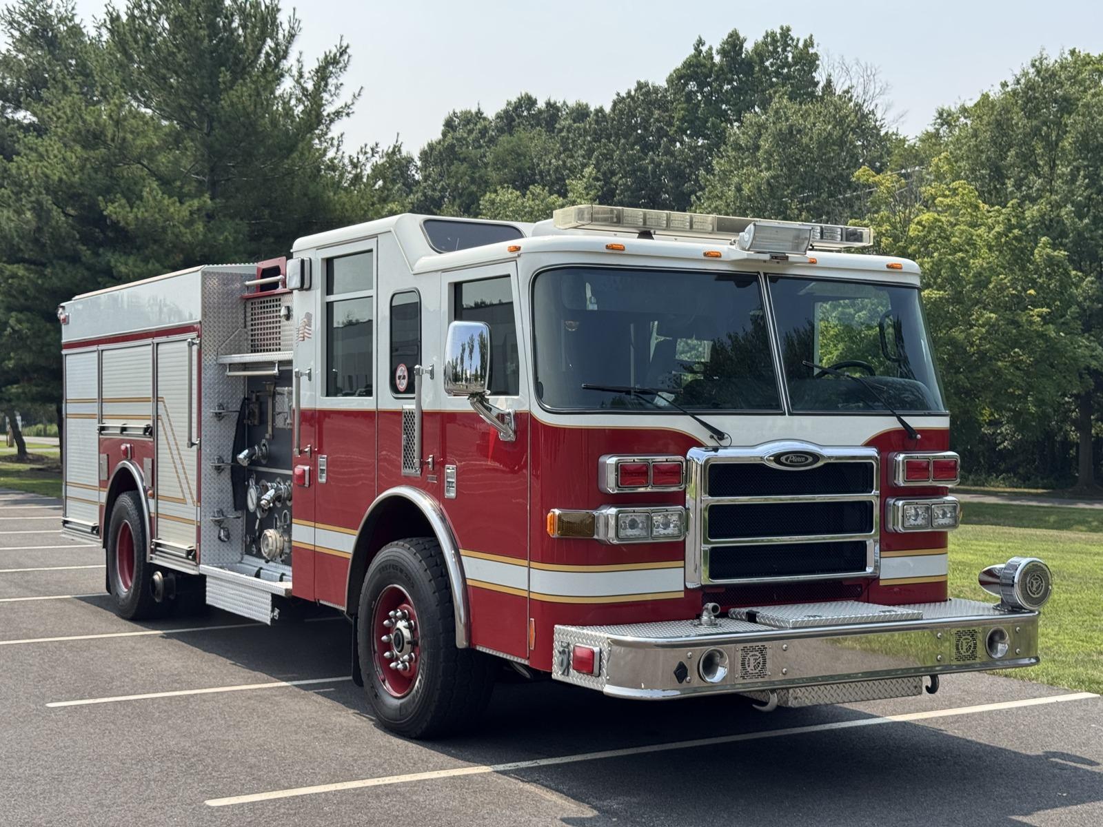 2007 Pierce Dash Pumper - image 2