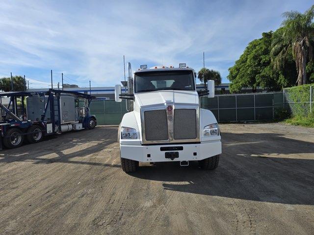 2024 Kenworth T880 Concrete Mixer - image 2