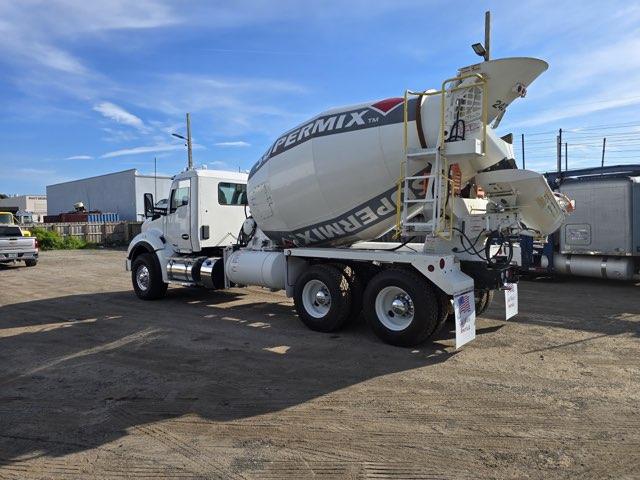 2024 Kenworth T880 Concrete Mixer - image 3