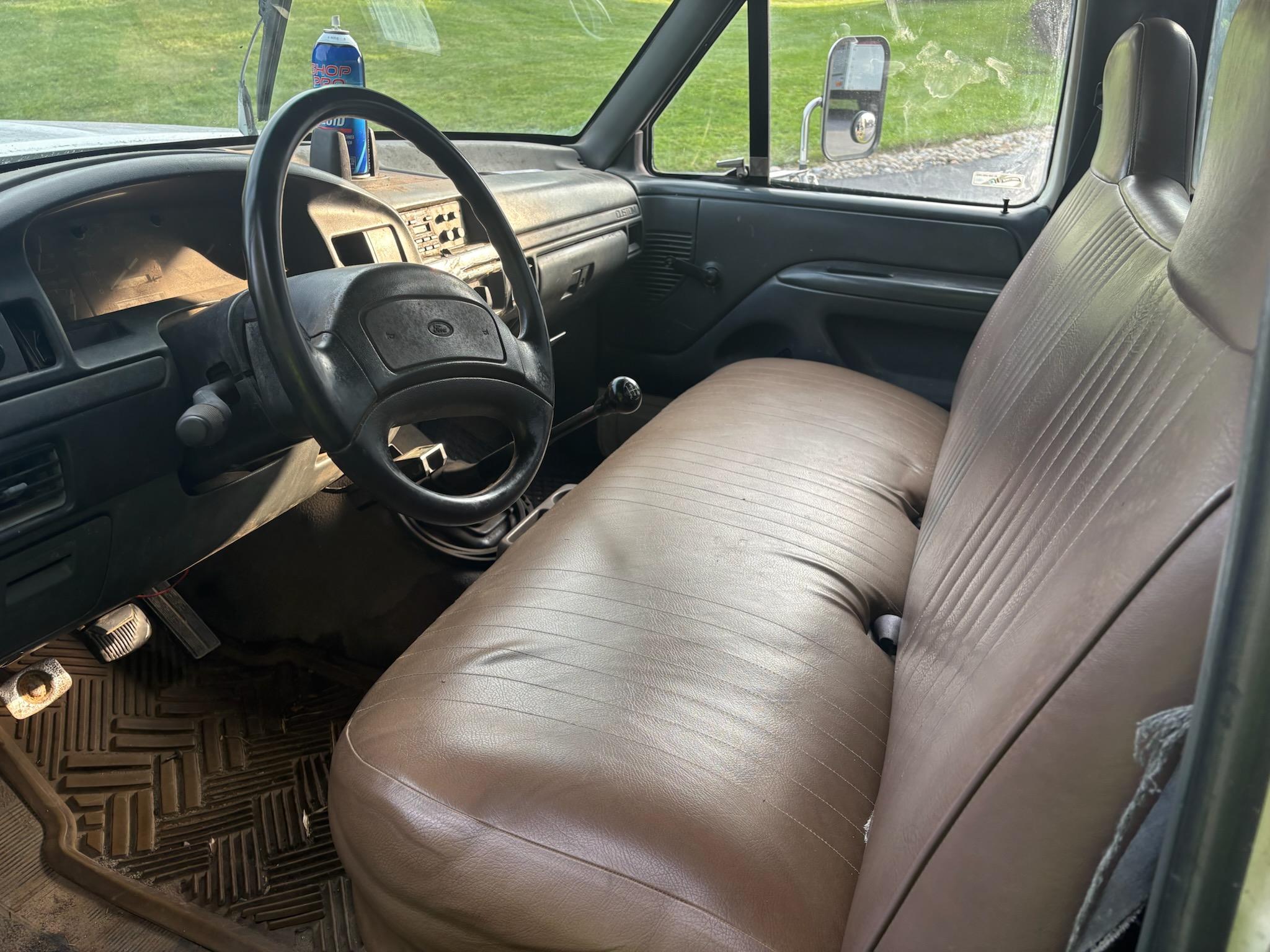 1992 Ford F-SUPERDUTY F450 Dump Truck - image 3
