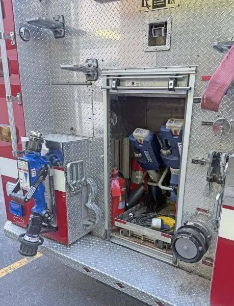2008 Custom Fire Spartan 4x4 Rescue Pumper - image 6