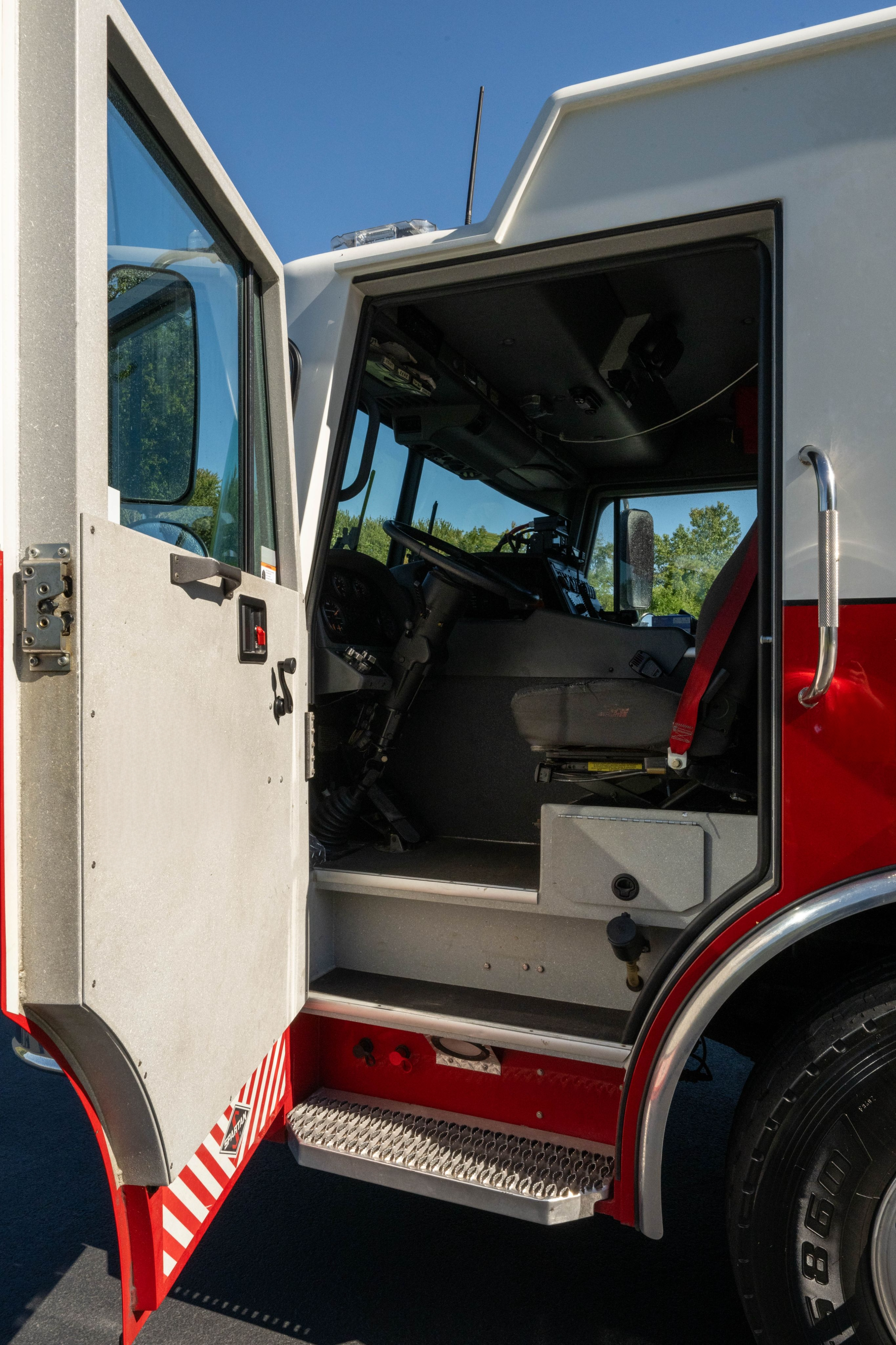 2012 Toyne Spartan Pumper - image 9
