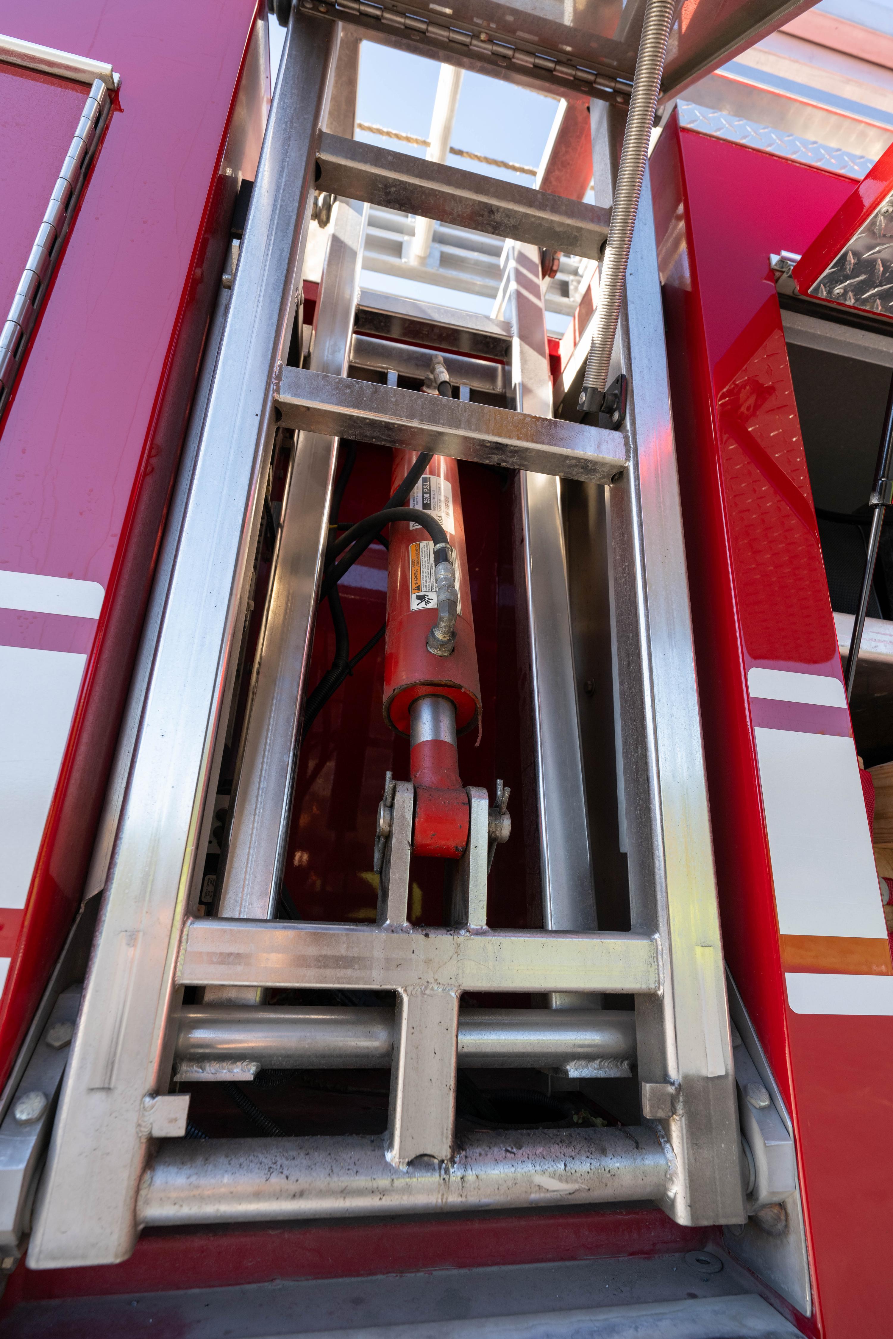 2012 Toyne Spartan Pumper - image 31