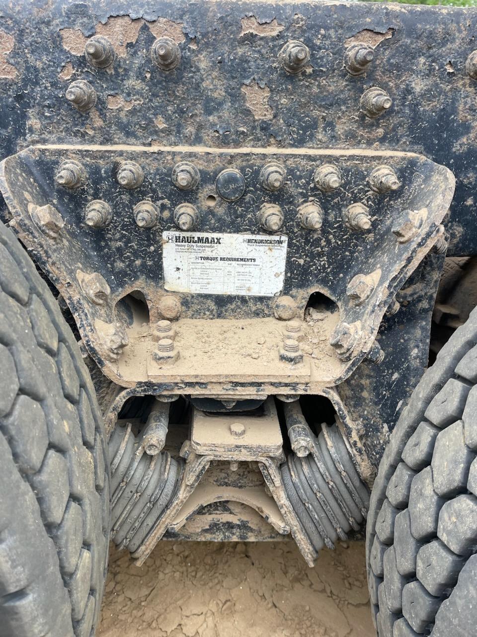 2013 Caterpillar CT660 Dump Truck - image 21