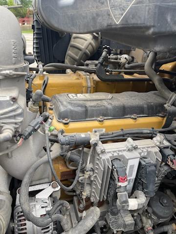 2013 Caterpillar CT660 Dump Truck - image 10