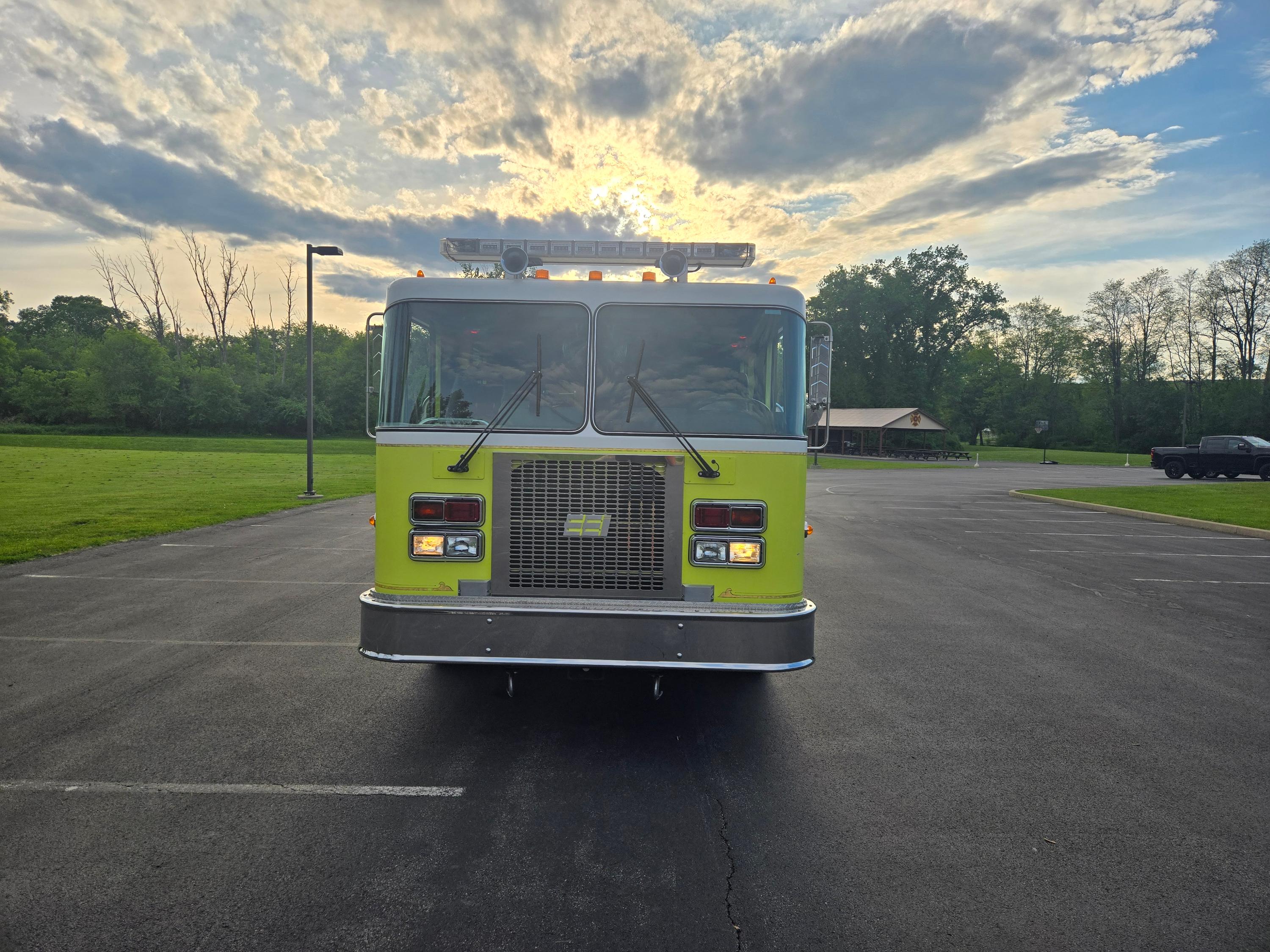 1991 Spartan Pumper - image 2