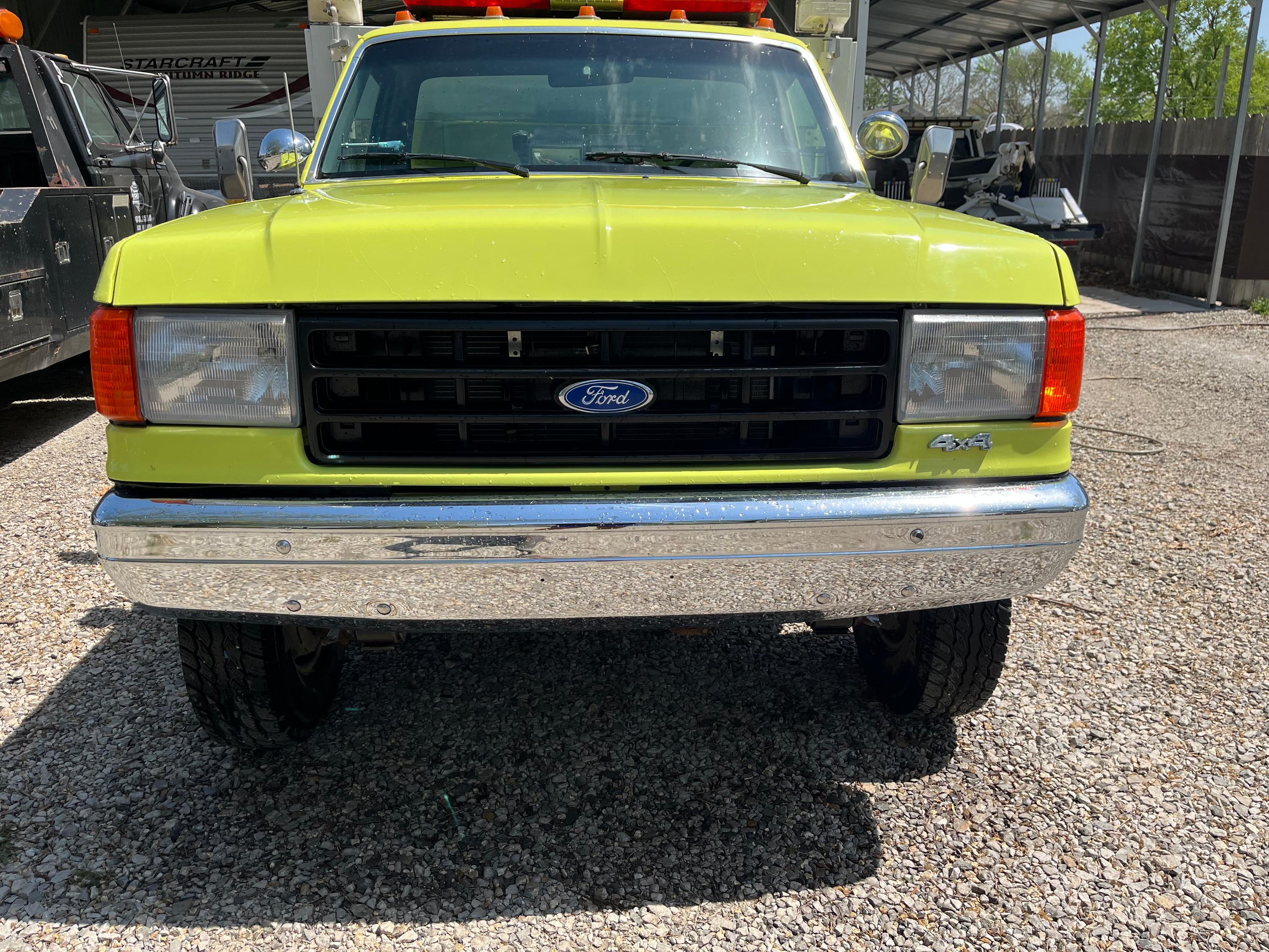 1988 Ford F350 Rescue - image 8