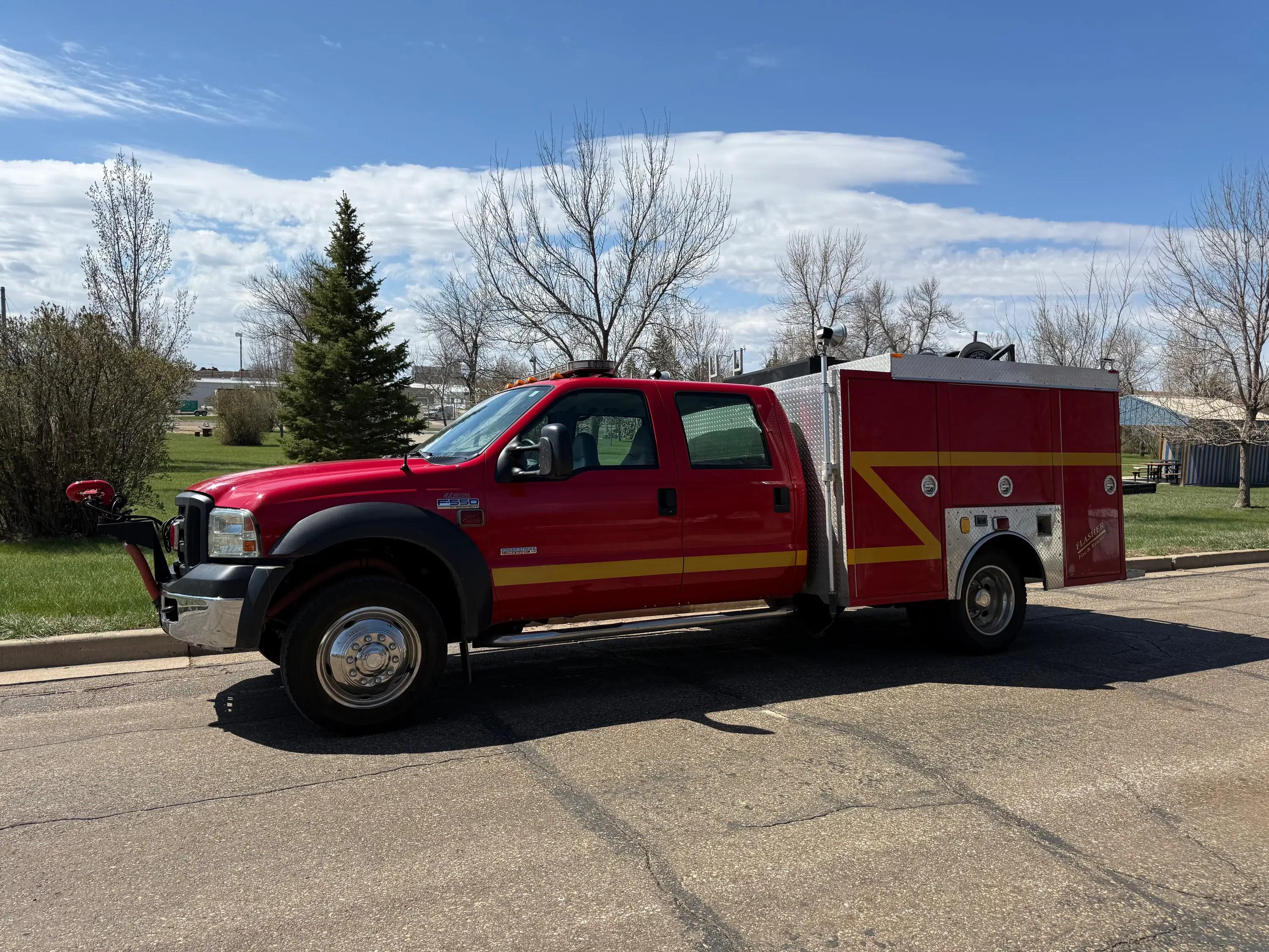 2006 Ford 4x4 Light Rescue - image 2