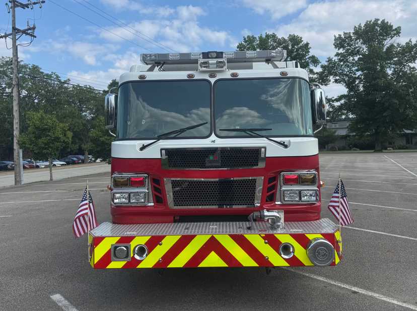 2008 Smeal Spartan Pumper — photo 2