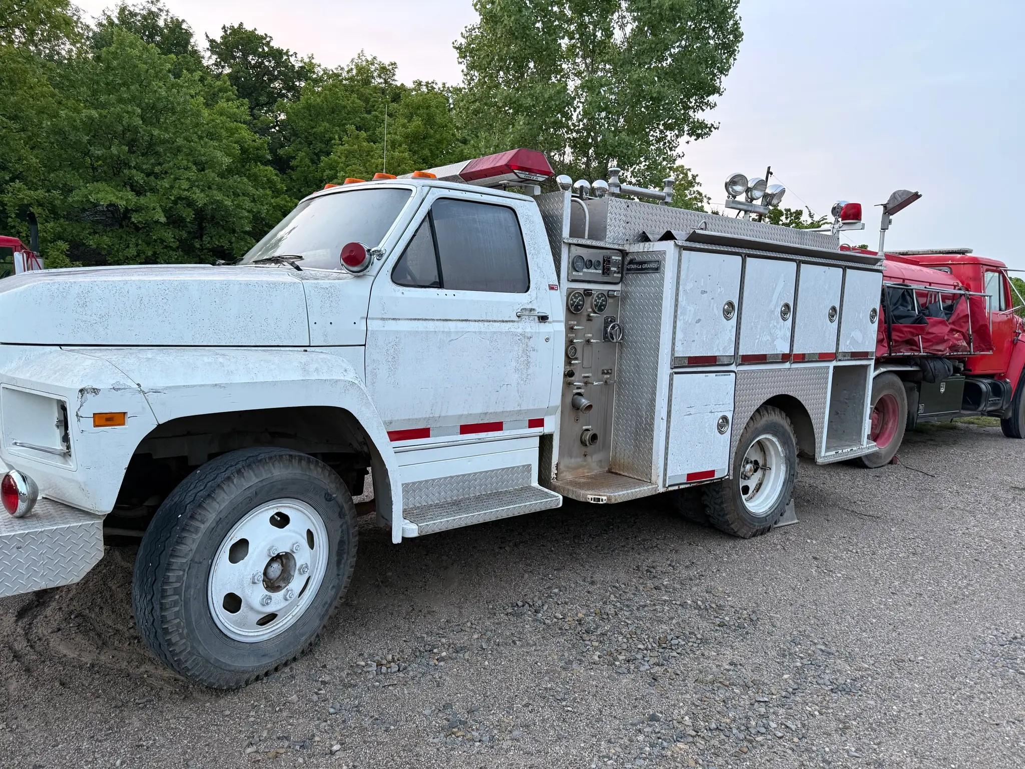 1981 Ford Mini Pumper  - image 2