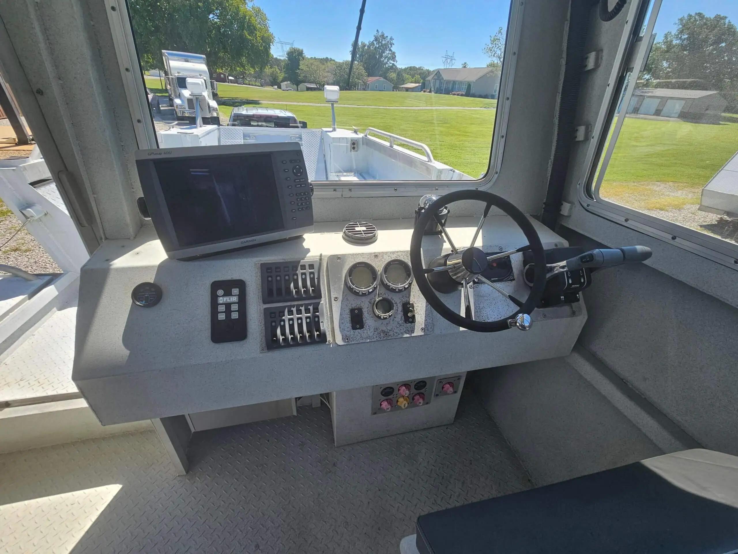 2010 Lake Assault Patrol Boat, 24′ - image 13