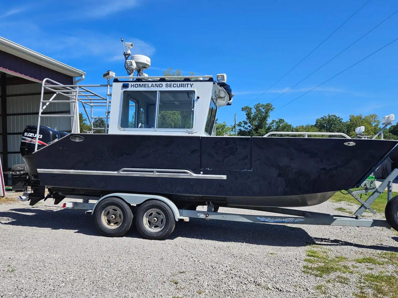 2010 Lake Assault Patrol Boat, 24′ - image 8