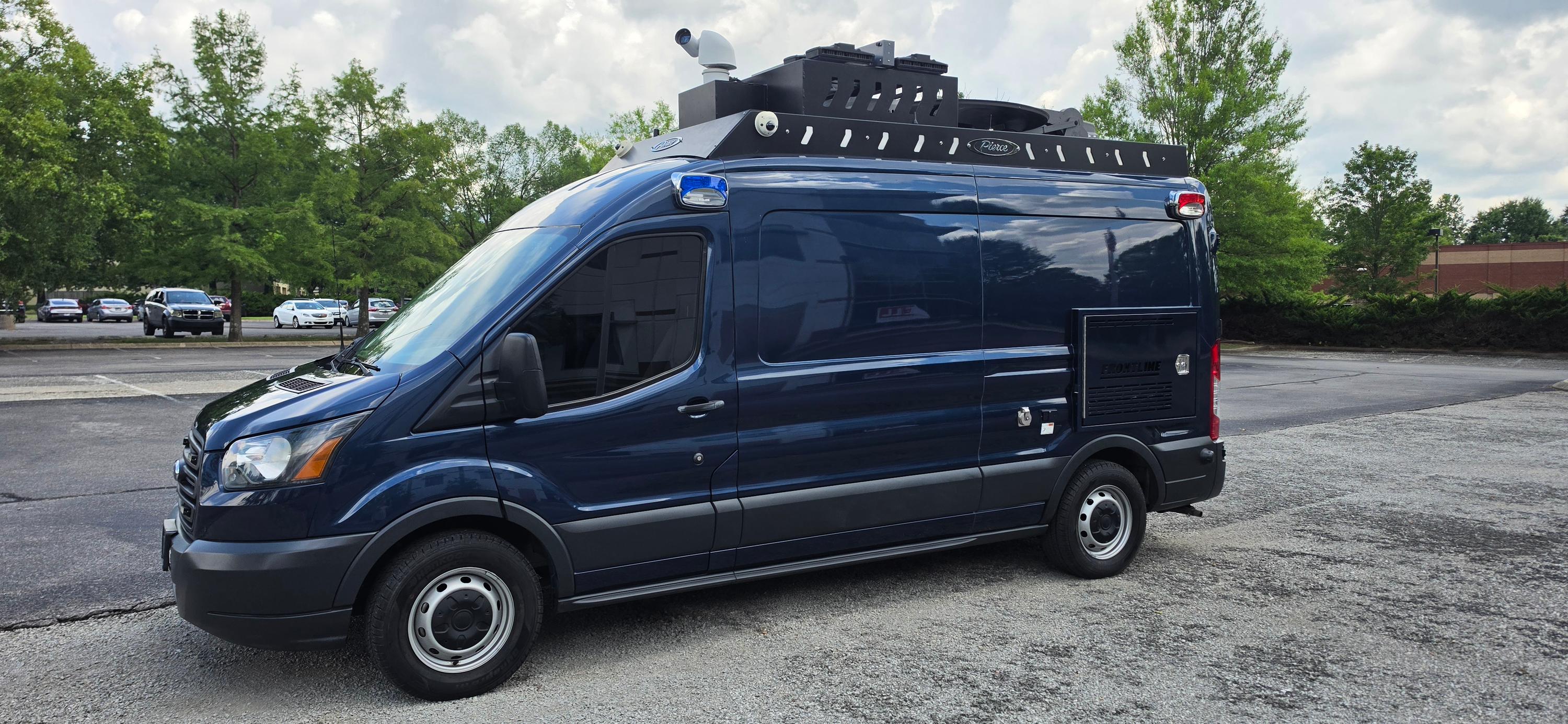 2018 Pierce Ford Command Center - image 6
