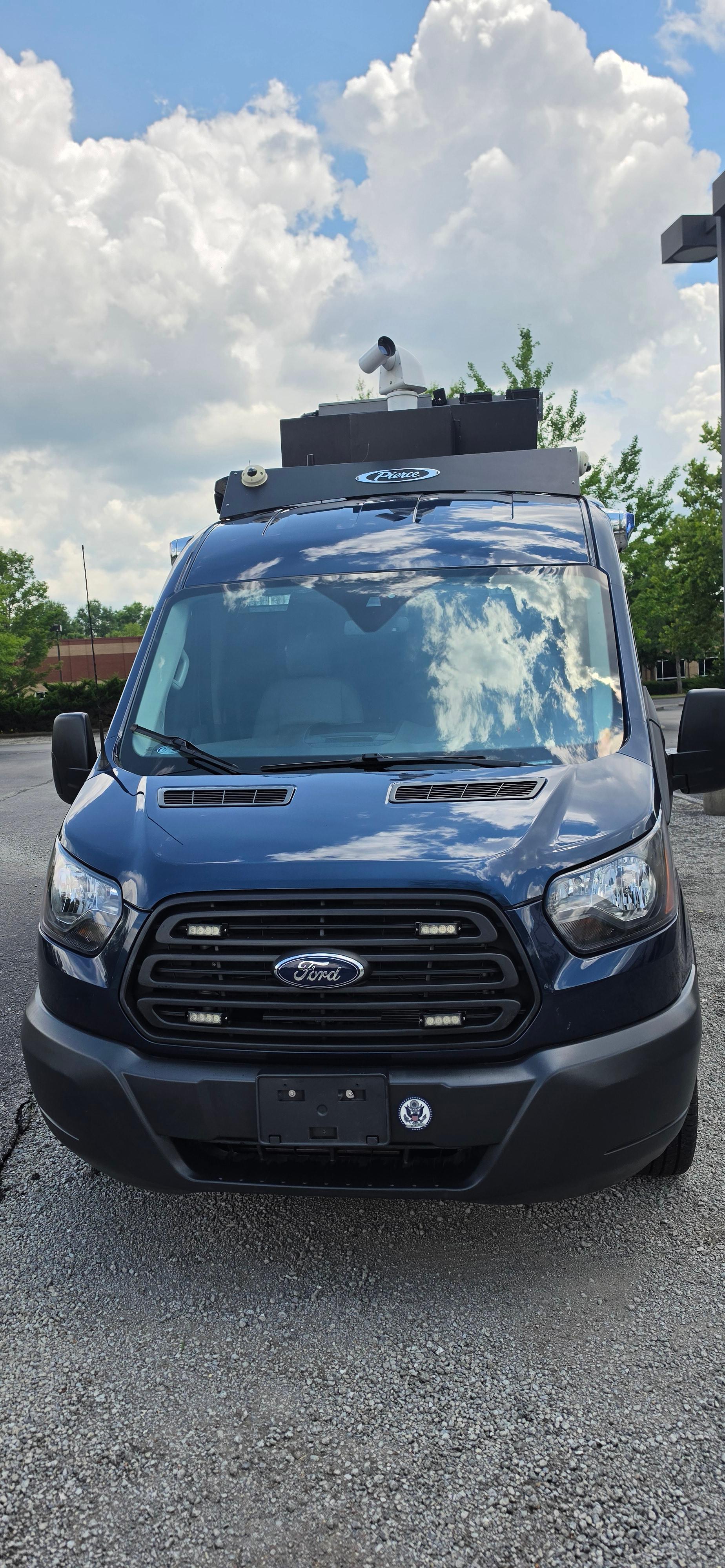2018 Pierce Ford Command Center - image 4