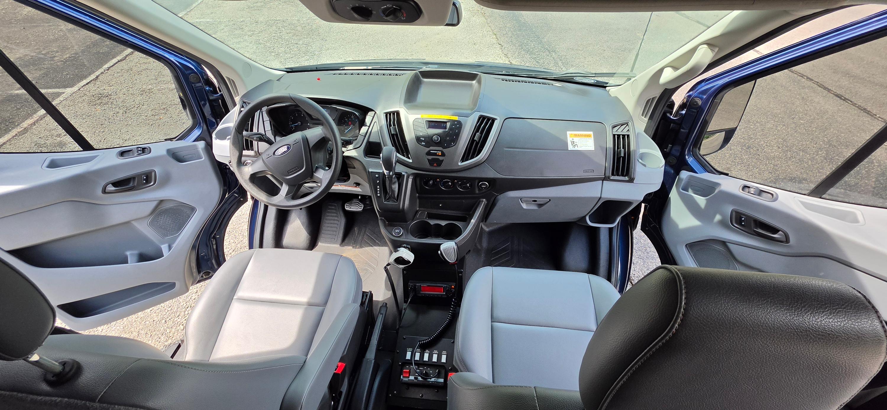 2018 Pierce Ford Command Center - image 46