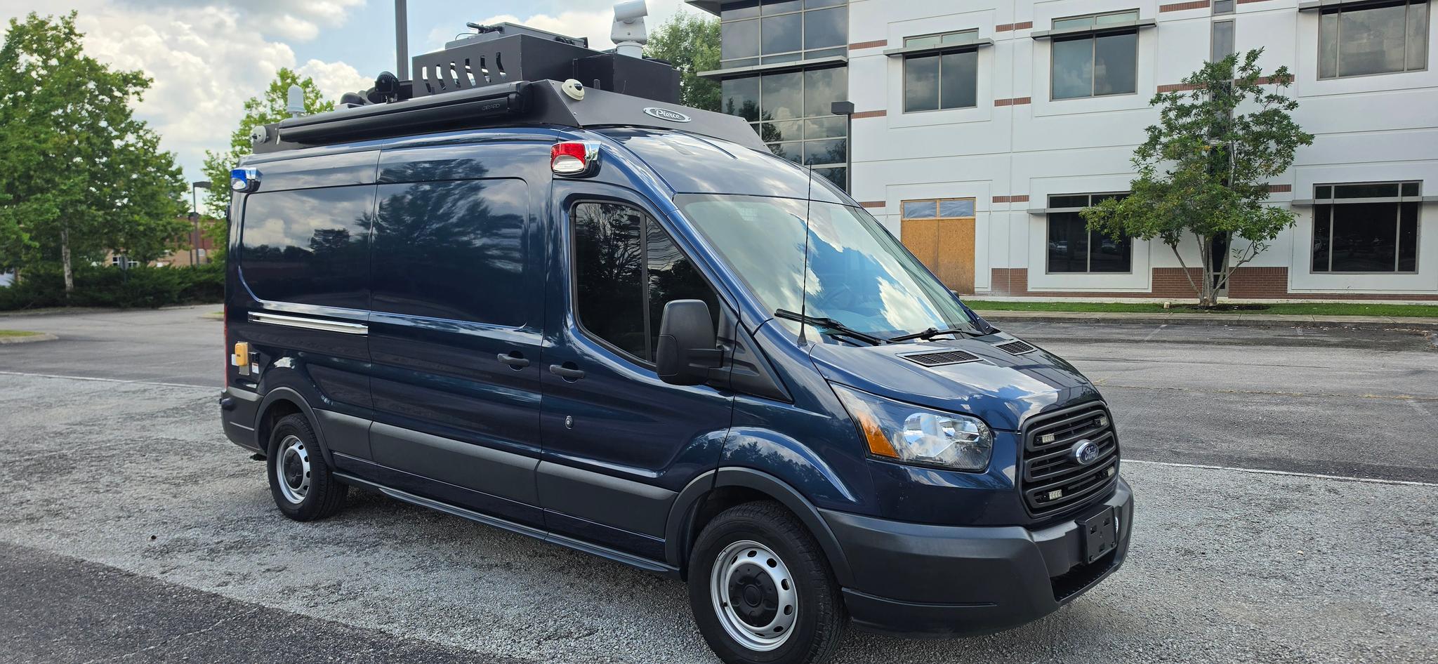 2018 Pierce Ford Command Center - image 3