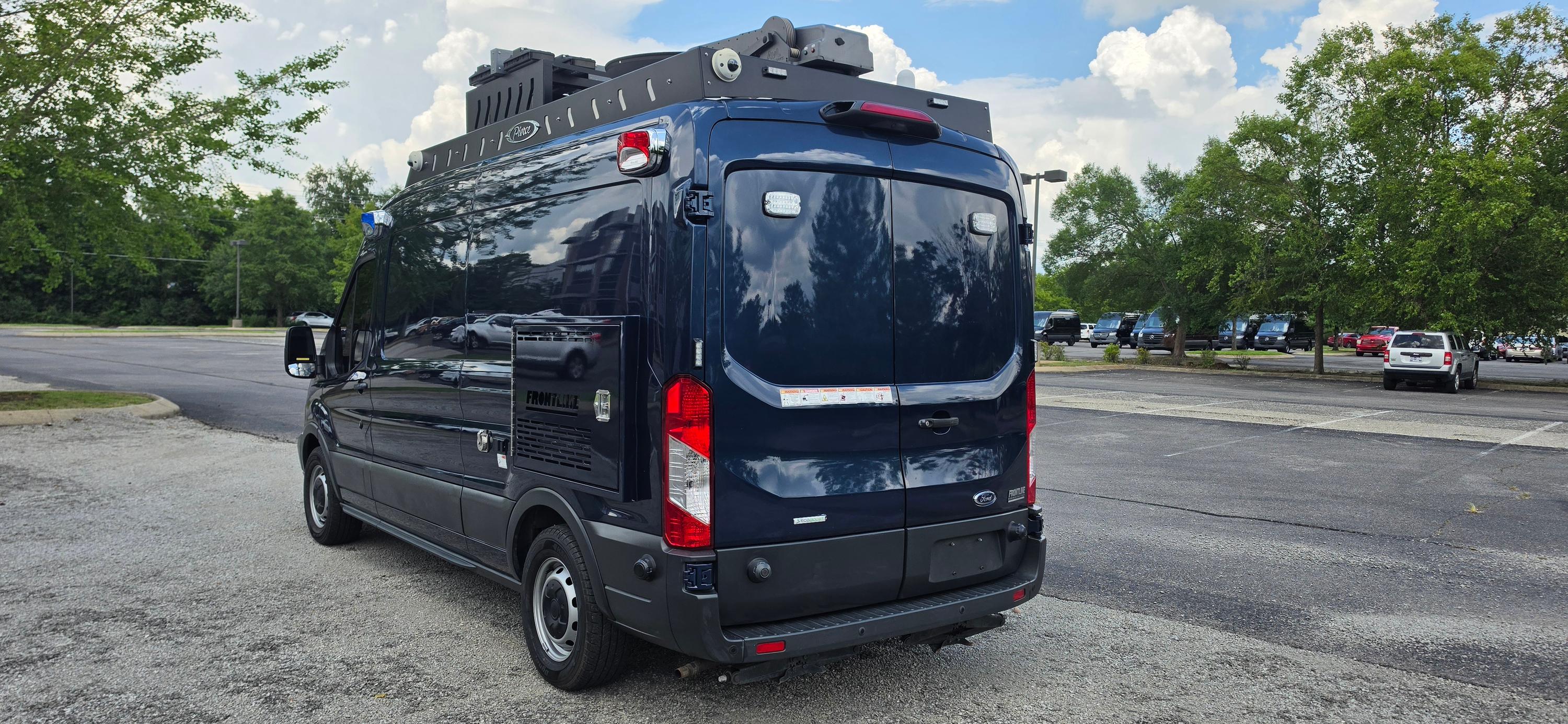 2018 Pierce Ford Command Center - image 8
