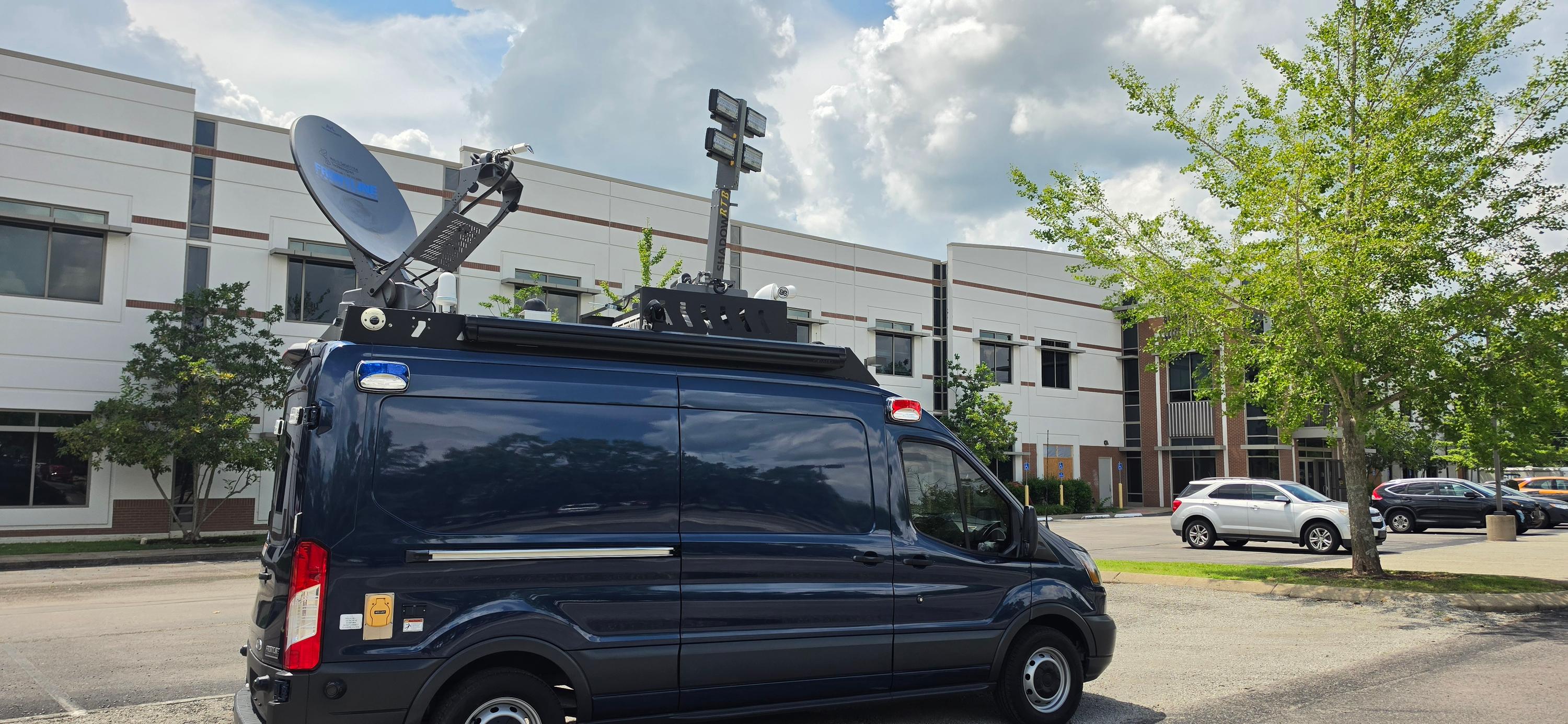 2018 Pierce Ford Command Center - image 12