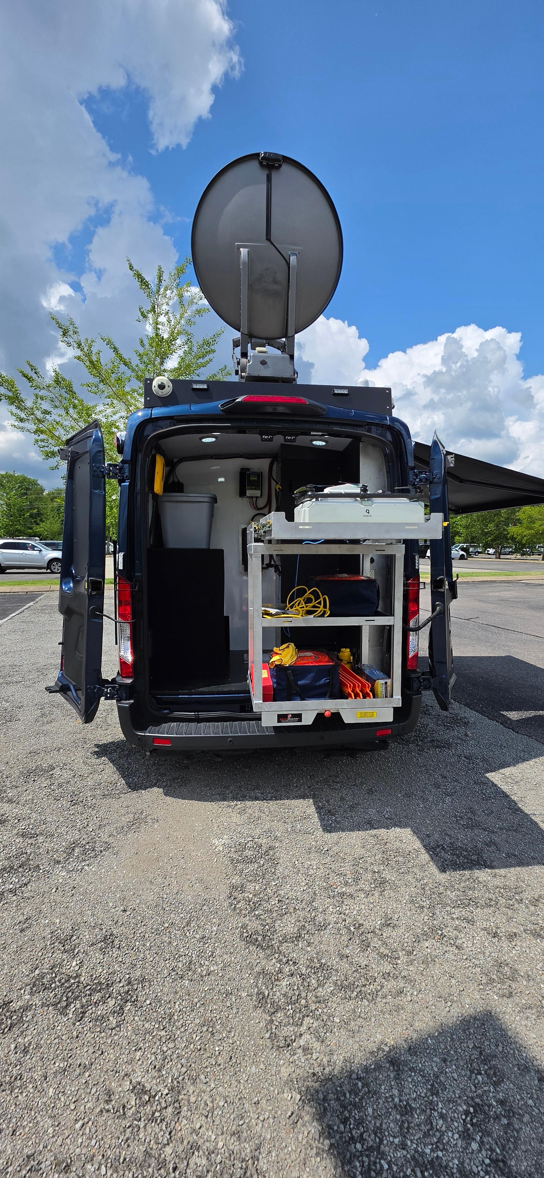2018 Pierce Ford Command Center - image 28