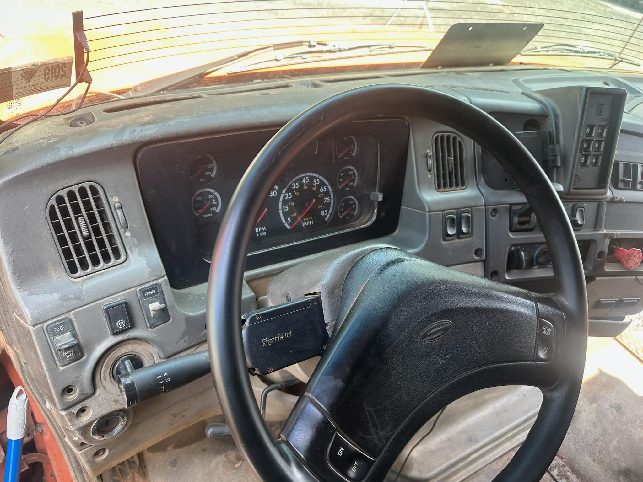 2006 Sterling Dump Truck - image 3