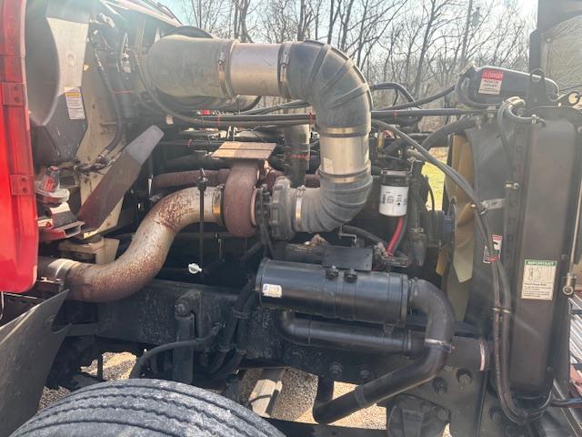 2007 Freightliner Tanker - image 10